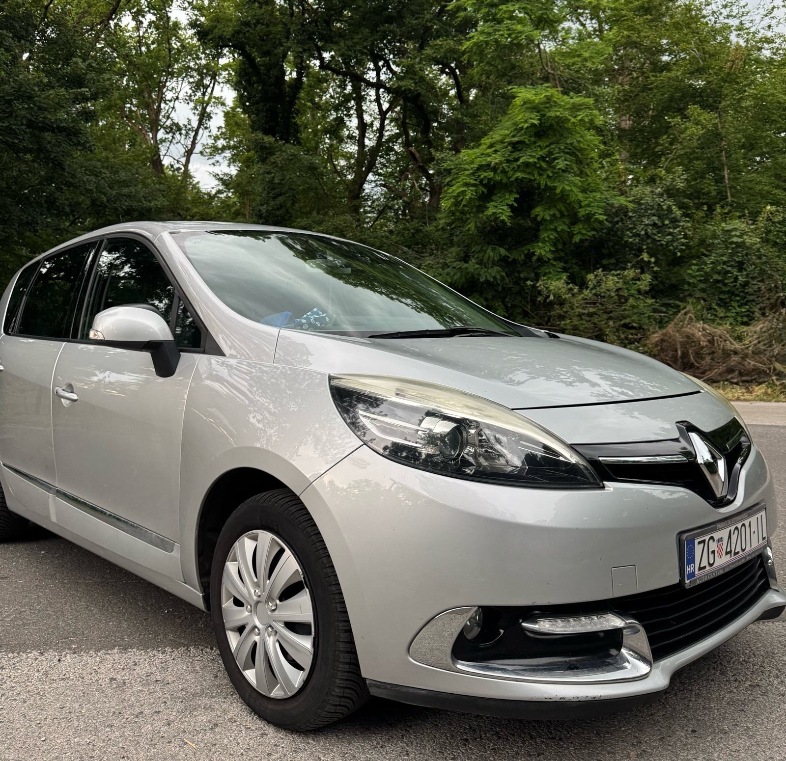 Renault Scenic dCi 110, fotografija 7