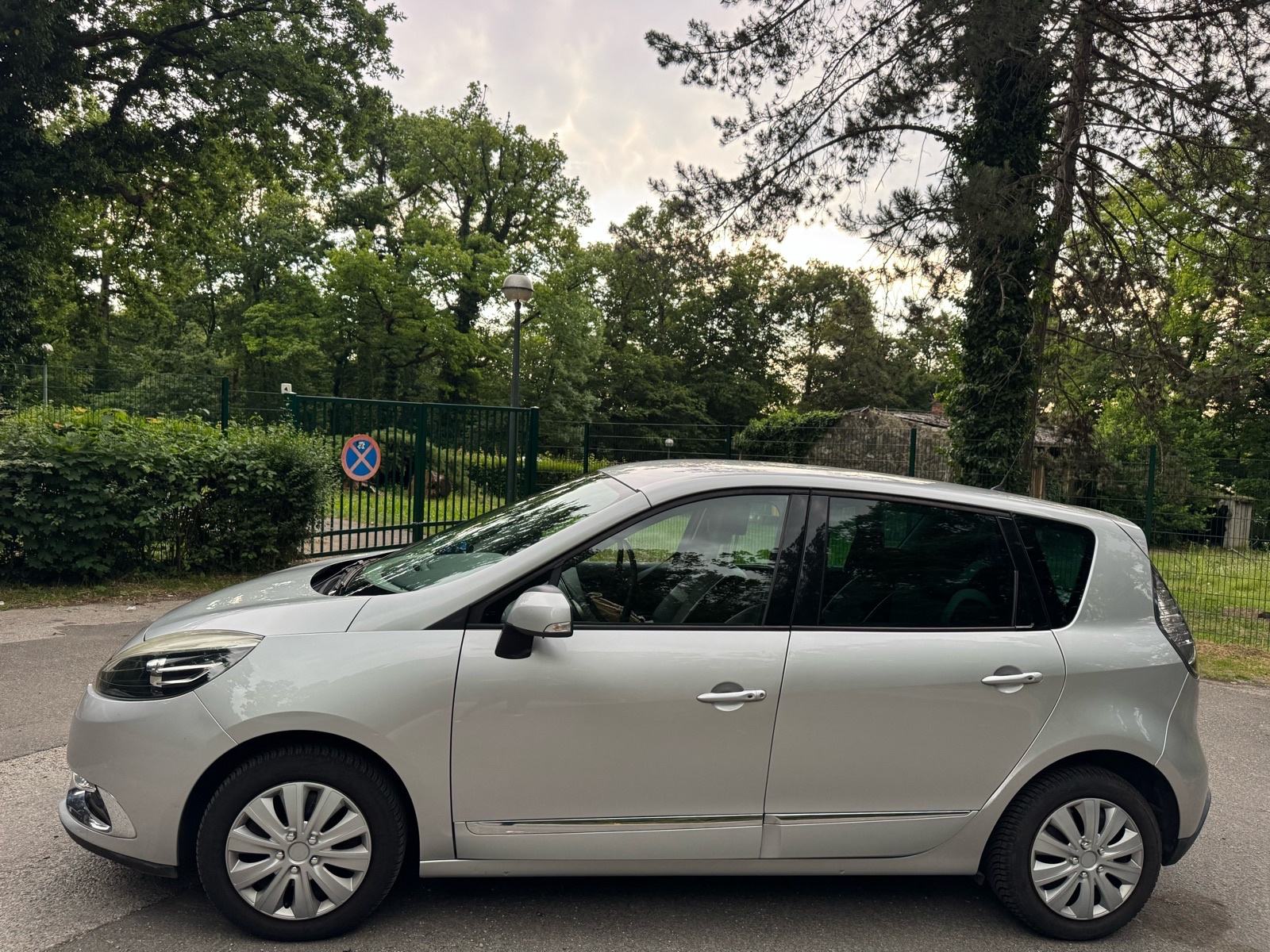 Renault Scenic dCi 110, fotografija 2