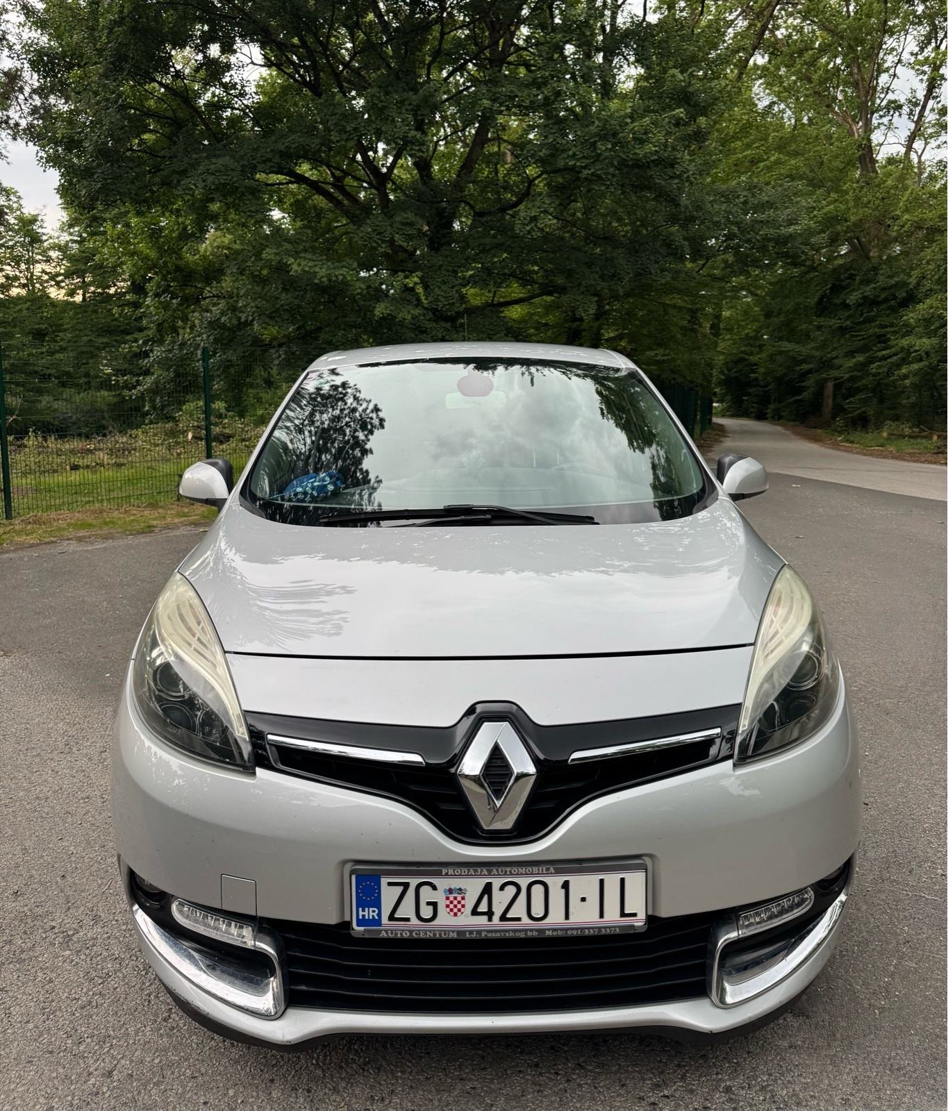 Renault Scenic dCi 110, fotografija 8