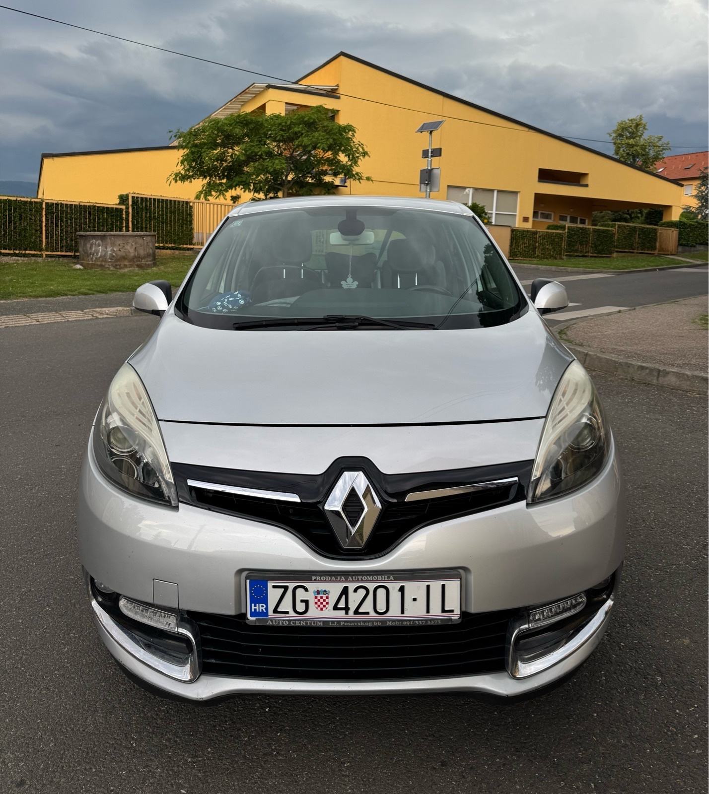 Renault Scenic dCi 110, fotografija 20