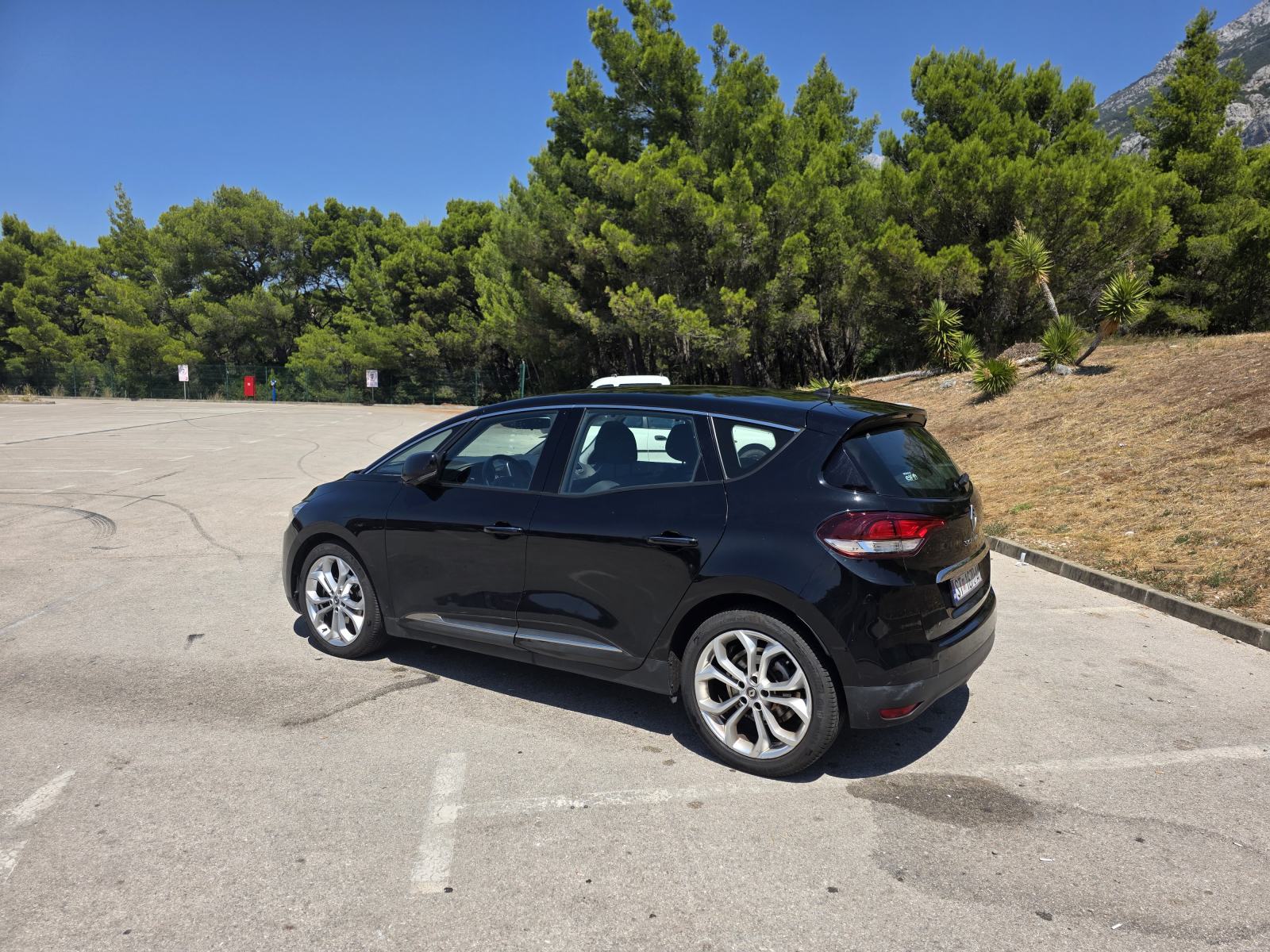 Renault Scenic dCi 110, automatic, fotografija 3