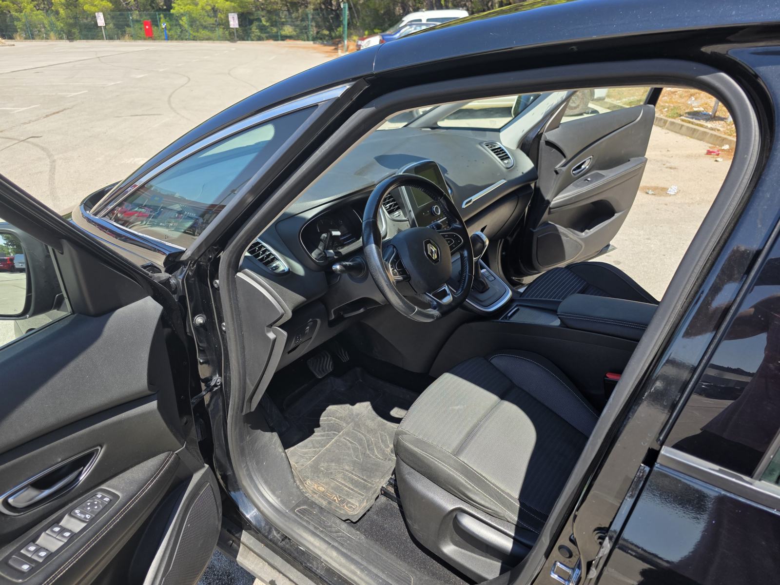 Renault Scenic dCi 110, automatic, fotografija 6