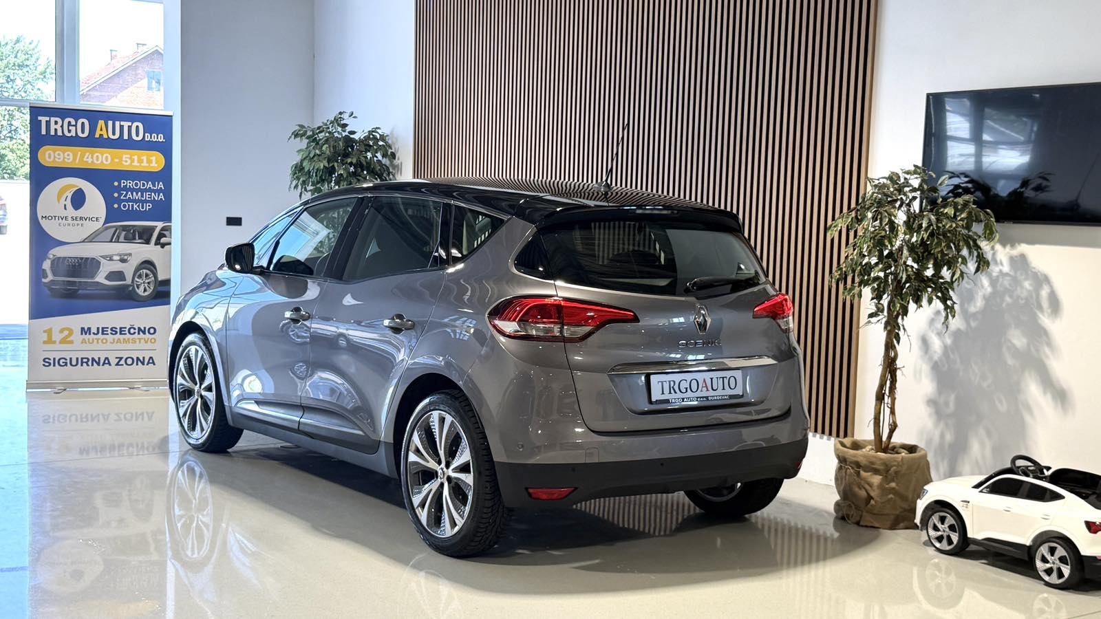 Renault Scenic dCi 130 *MASAŽA - VIRTUAL - KAMERA - LED -12 MJ JAMSTVO, fotografija 6