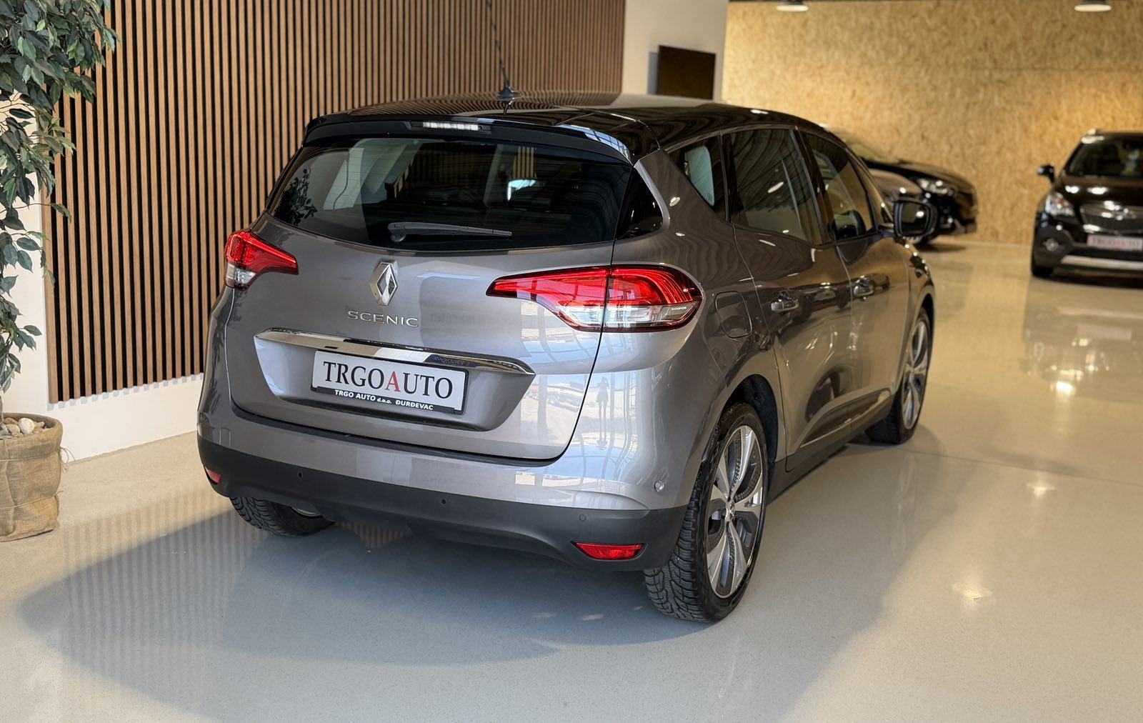 Renault Scenic dCi 130 *MASAŽA - VIRTUAL - KAMERA - LED -12 MJ JAMSTVO, fotografija 8