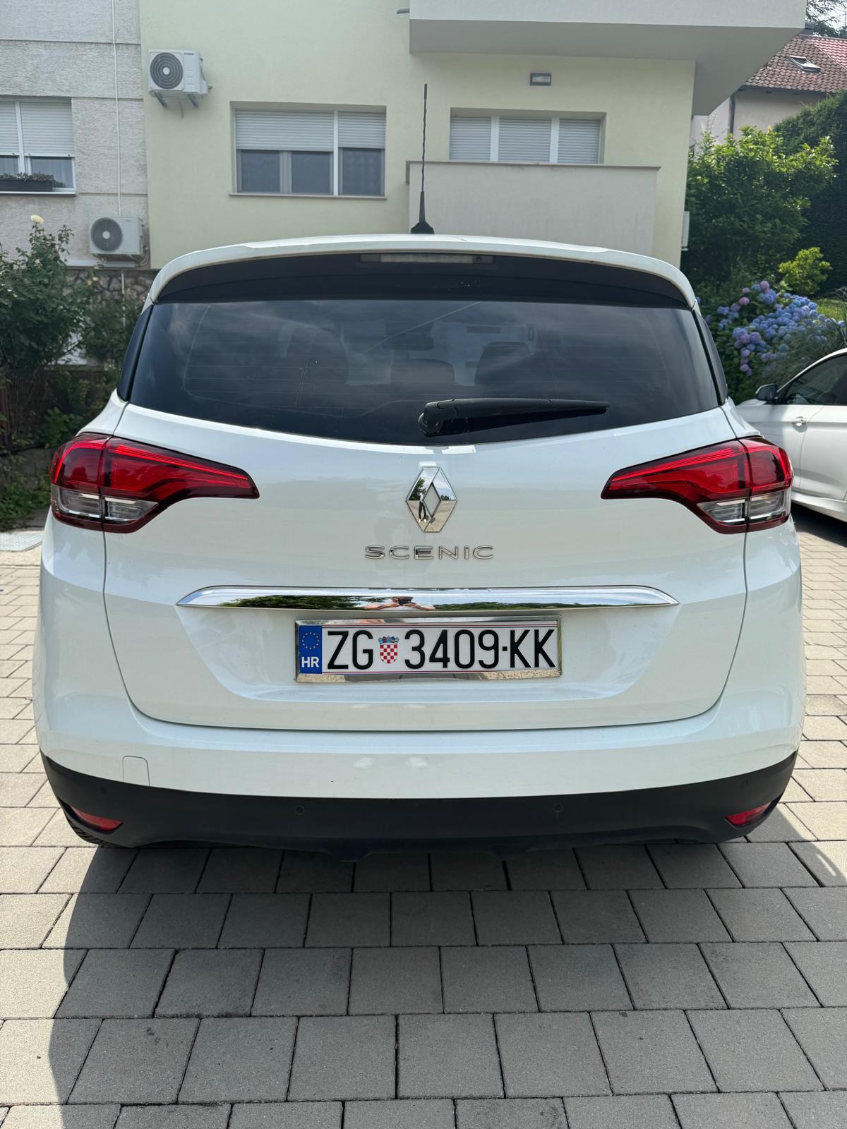 Renault Scenic dCi 160 automatik, fotografija 4