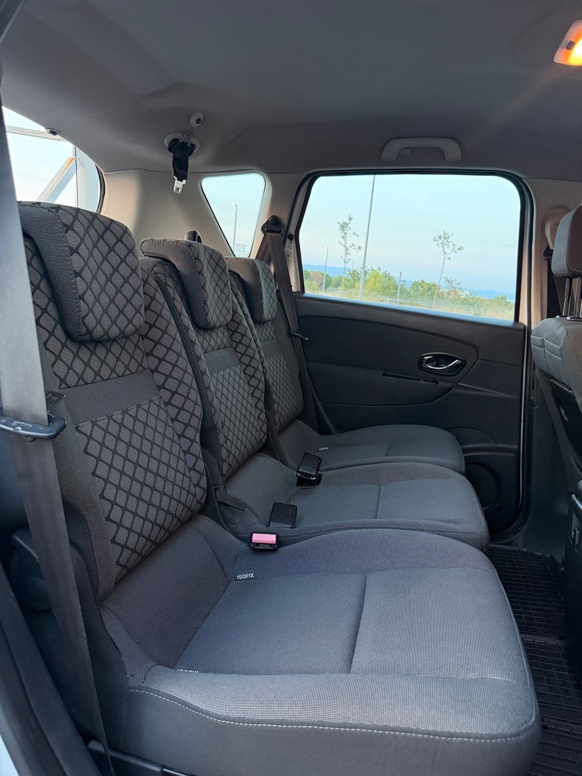 *RENAULT SCENIC TCe 130* *126TKM* *REG 01/27*, fotografija 17