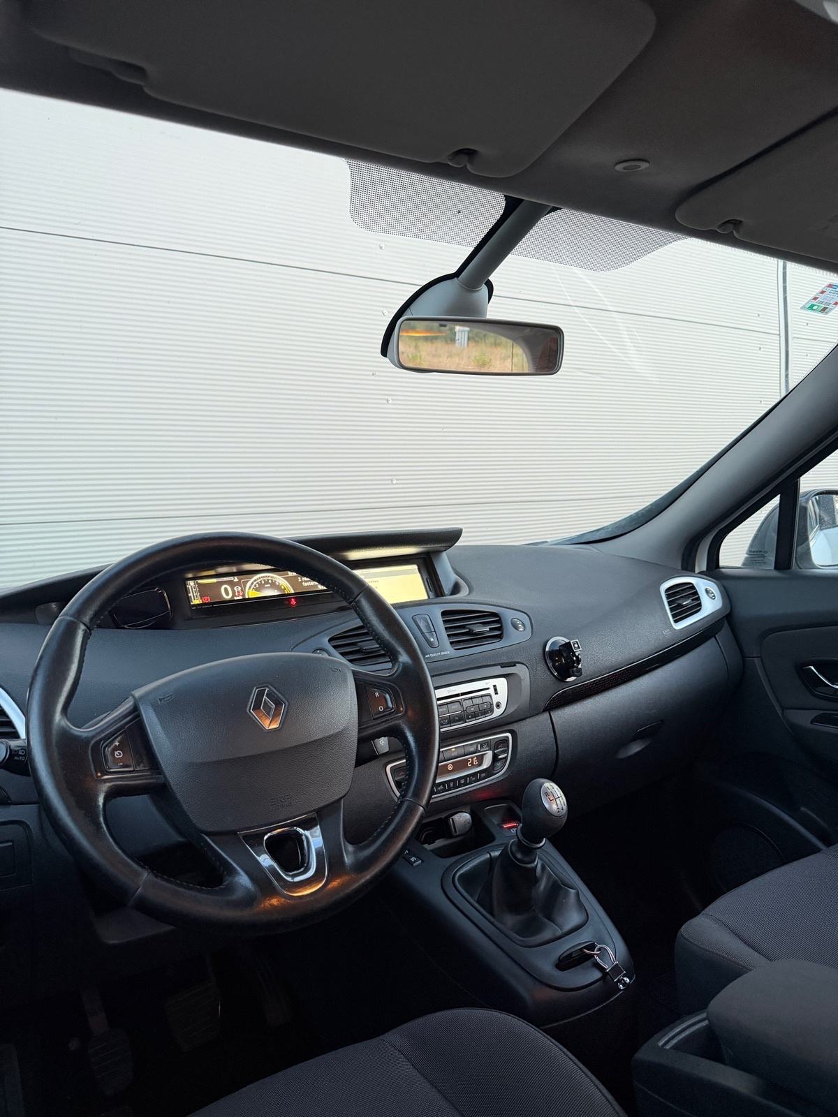 *RENAULT SCENIC TCe 130* *126TKM* *REG 01/27*, fotografija 10