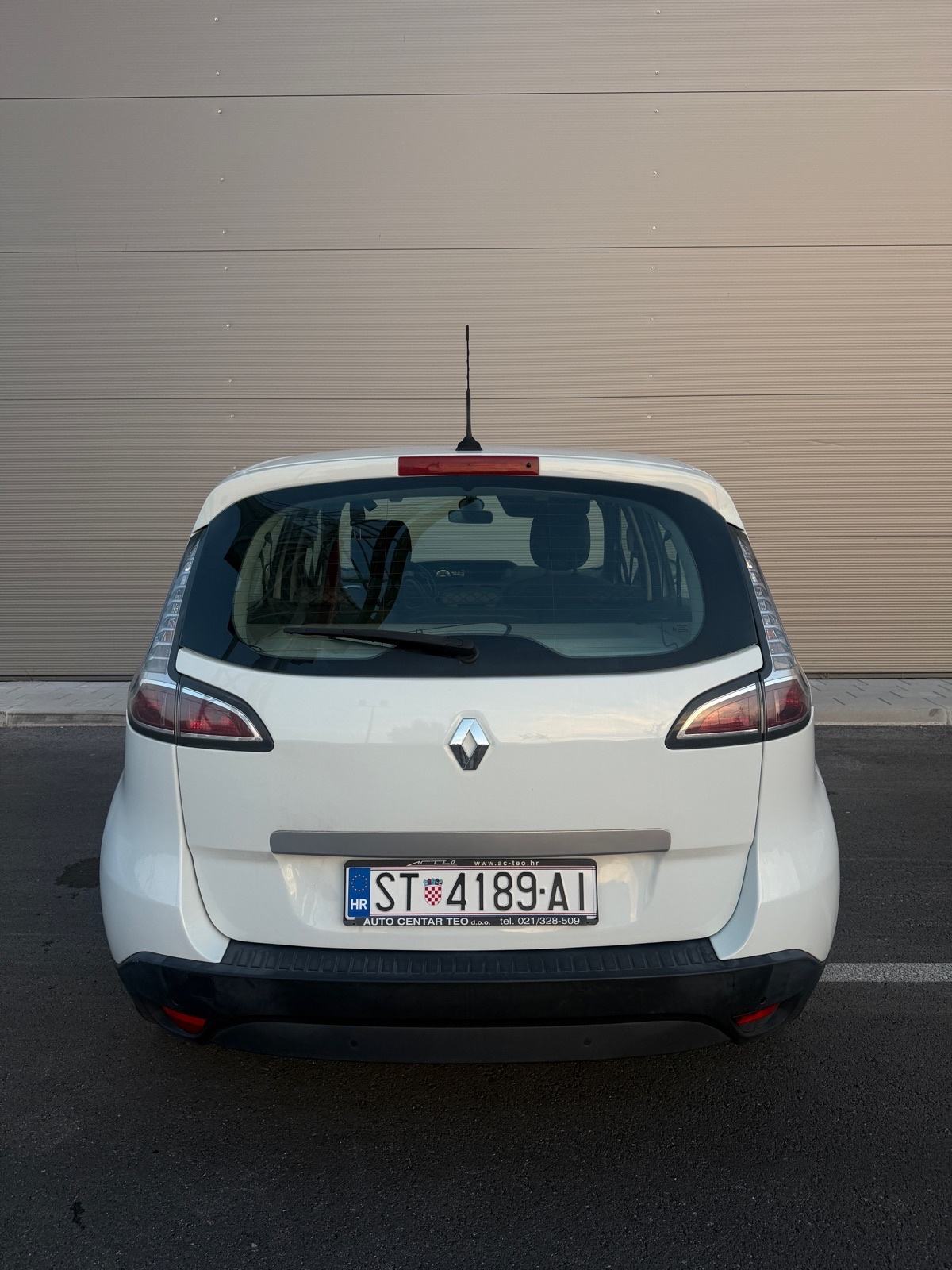 *RENAULT SCENIC TCe 130* *126TKM* *REG 01/27*, fotografija 5