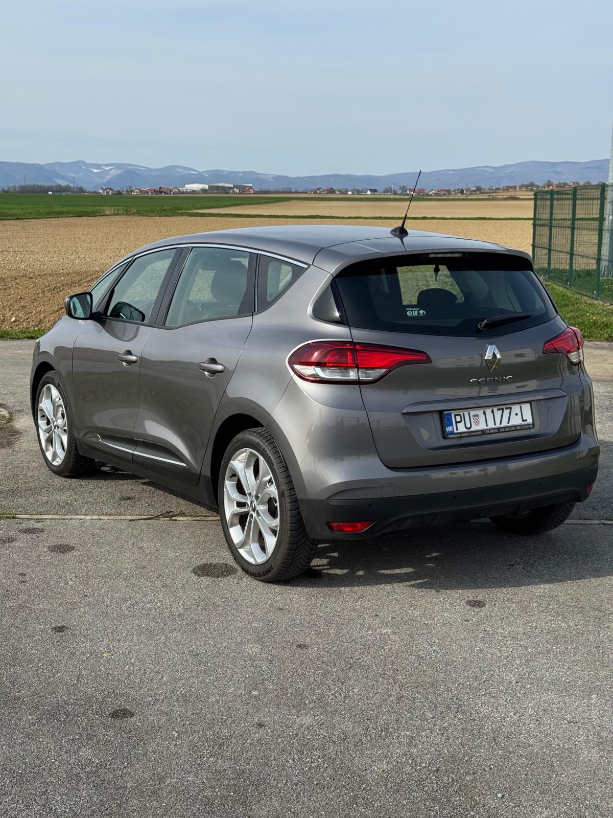 Renault Scenic TCe 130, 54 000km, fotografija 4