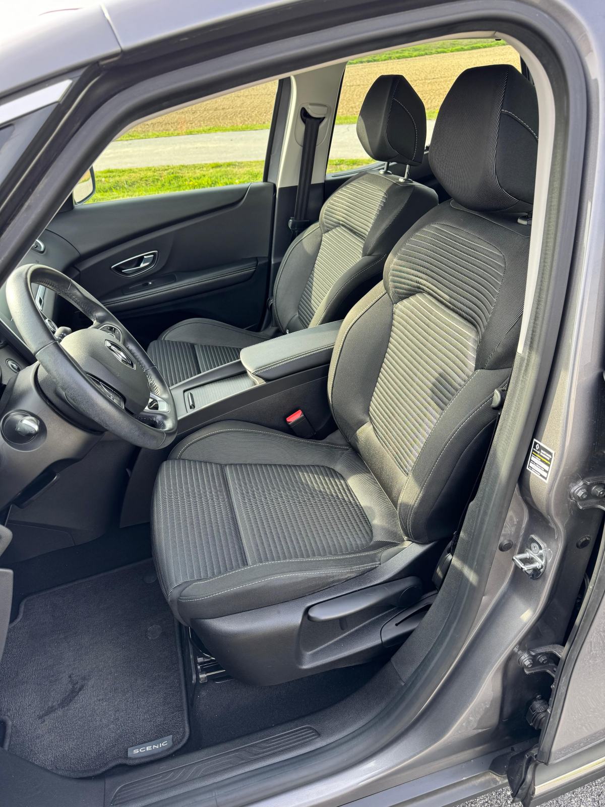 Renault Scenic TCe 130, 54 000km, fotografija 7