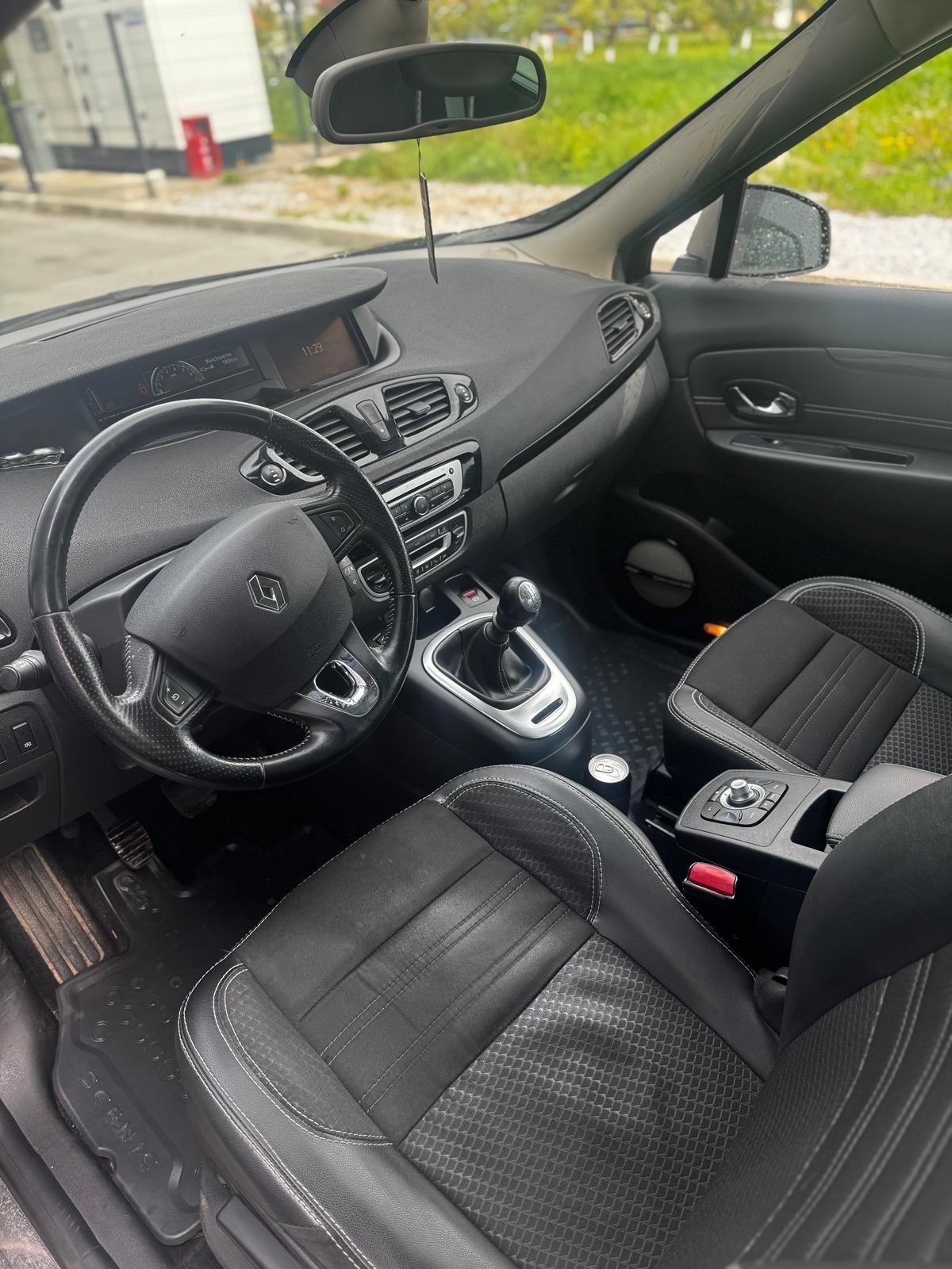 Renault Scenic TCe 130 xsenon full oprema zamjena, fotografija 6