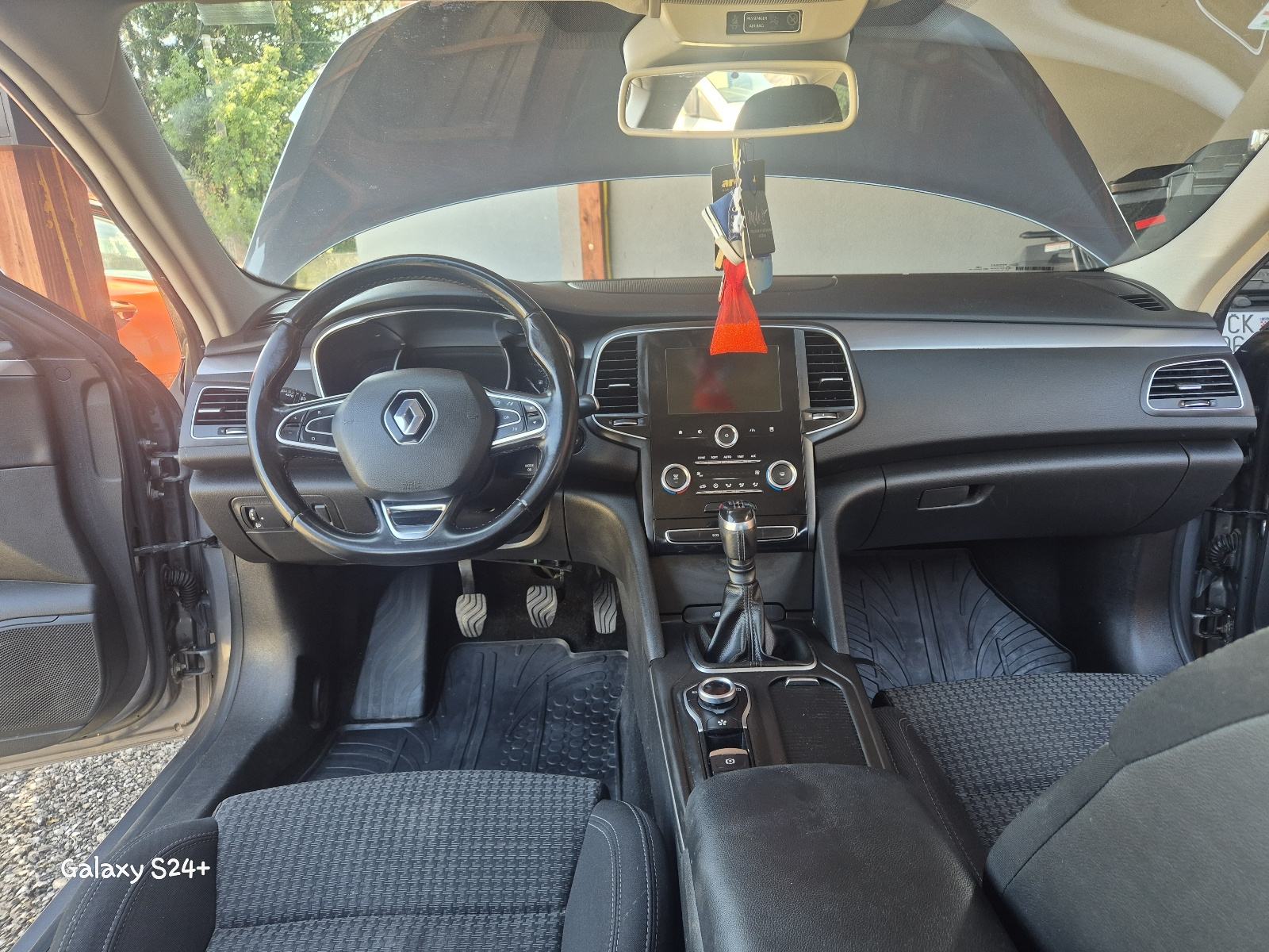 Renault Talisman 1.5dci, fotografija 12