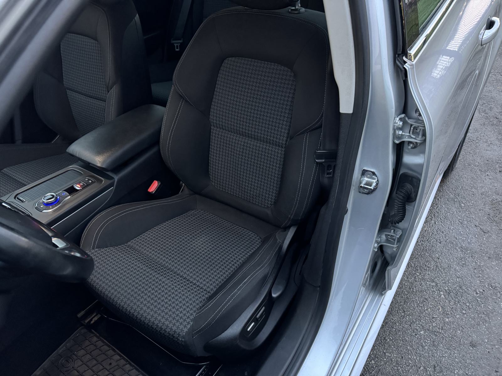 Renault Talisman dCi 110, fotografija 7