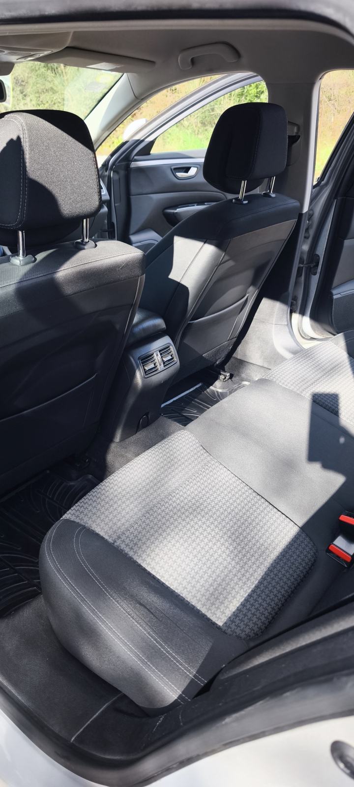 Renault Talisman dCi 130, registriran godinu dana., fotografija 7