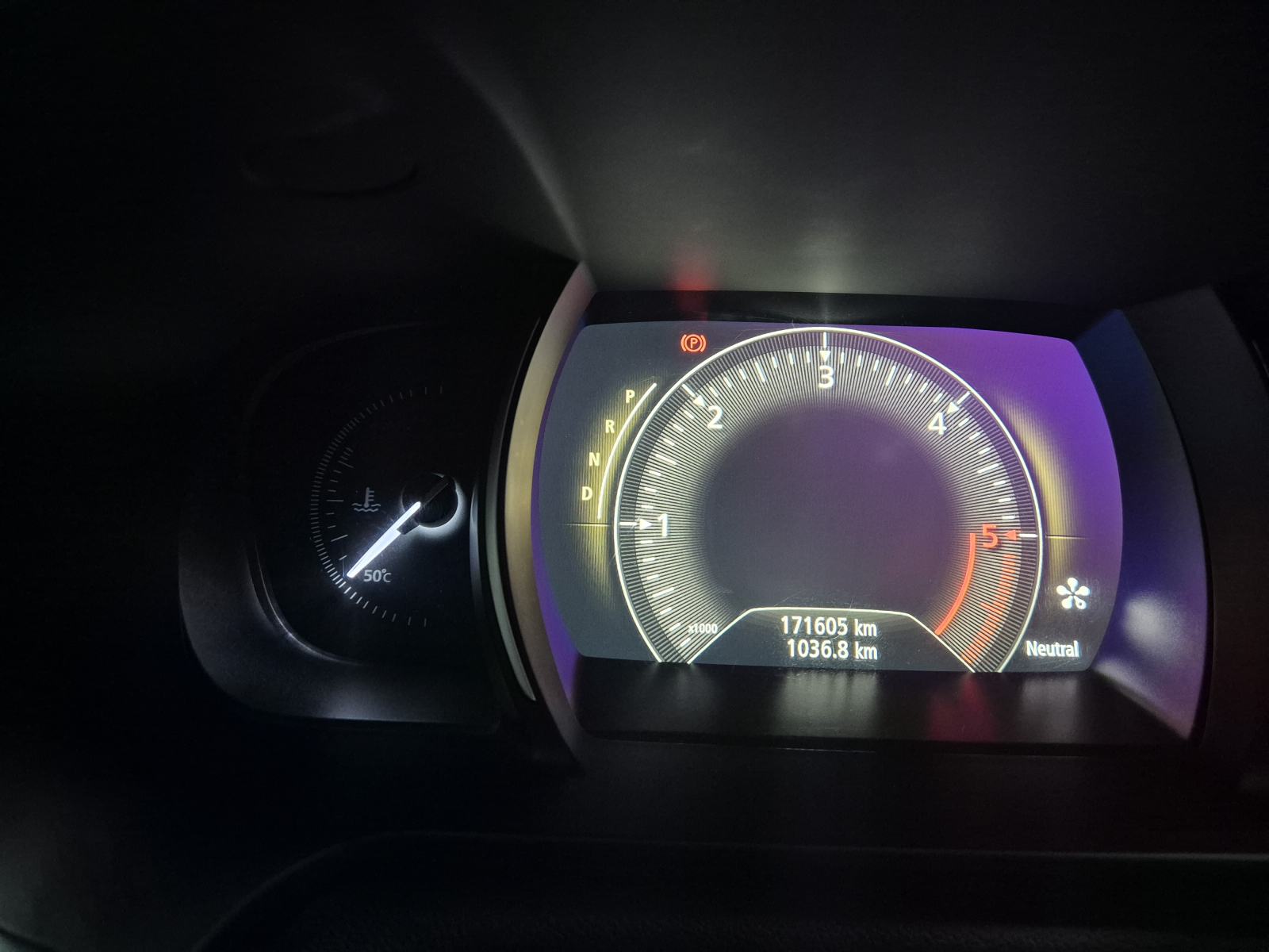 Renault Talisman dCi 130, fotografija 10