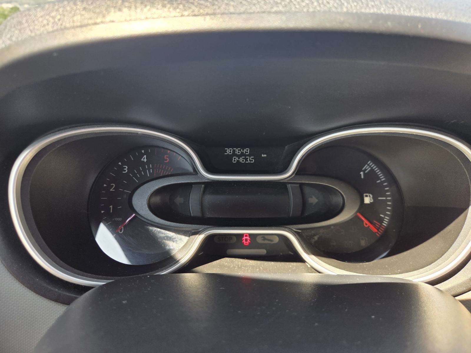 Renault Trafic 1.6 dCi 107kW 8+1 Sjedala, 12800€ + PDV, fotografija 12