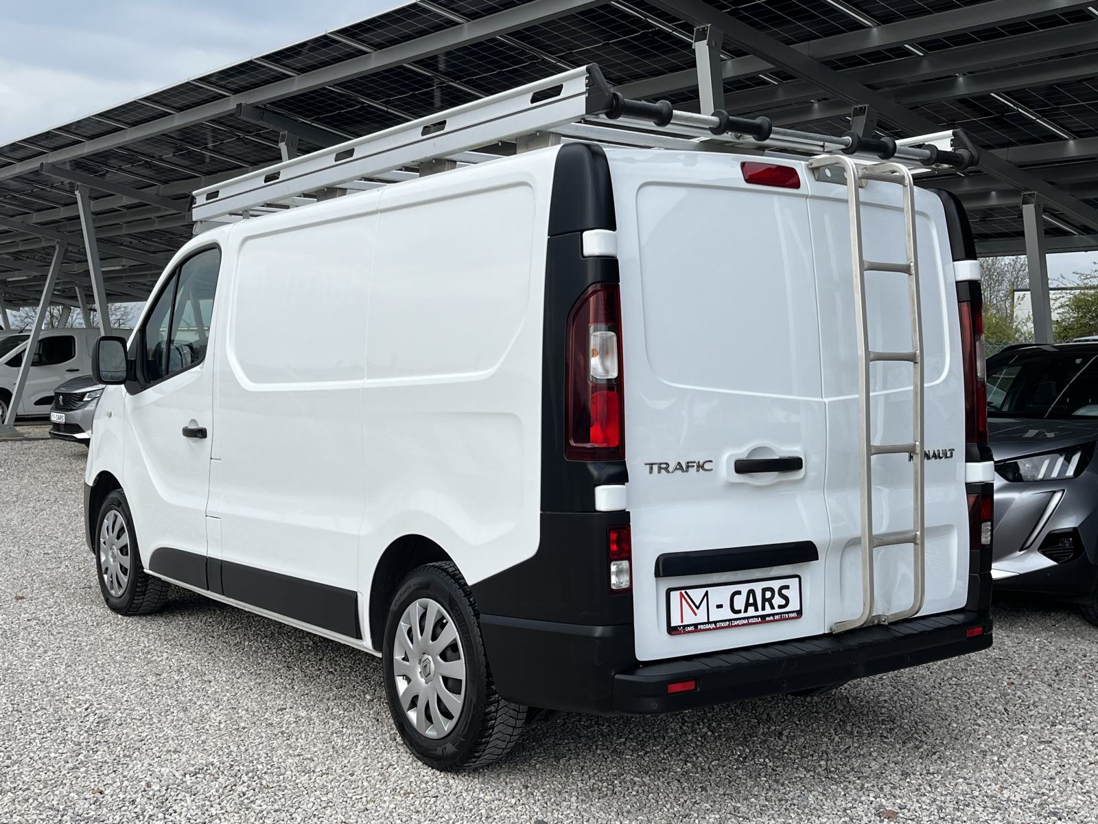 Renault Trafic Fourgon 1,6 dCi 2020 - KROVNI NOSAČI,LEASING BEZ UČEŠĆA, fotografija 4