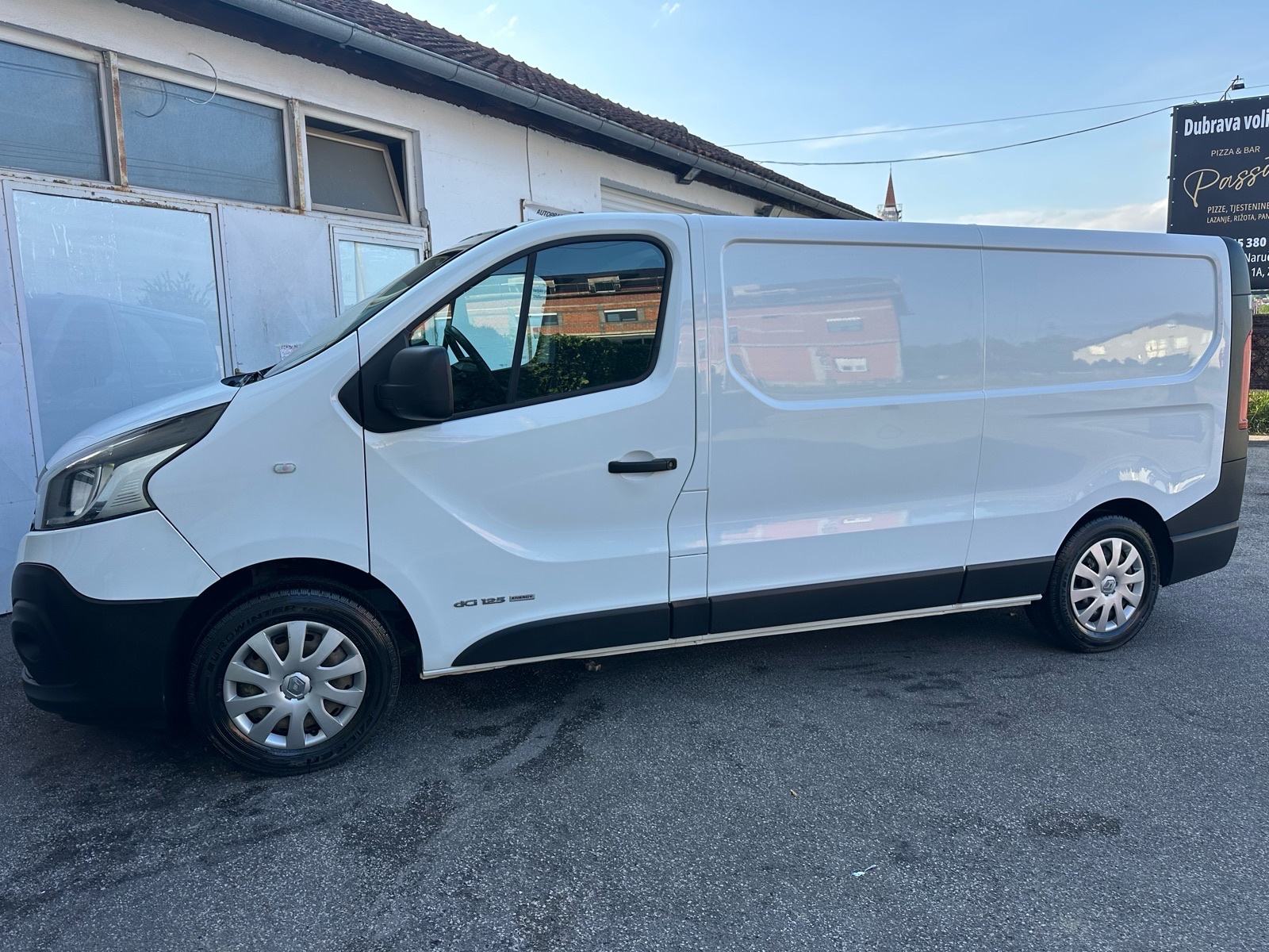 Renault Trafic 1,6 dCi ENERGY, fotografija 2