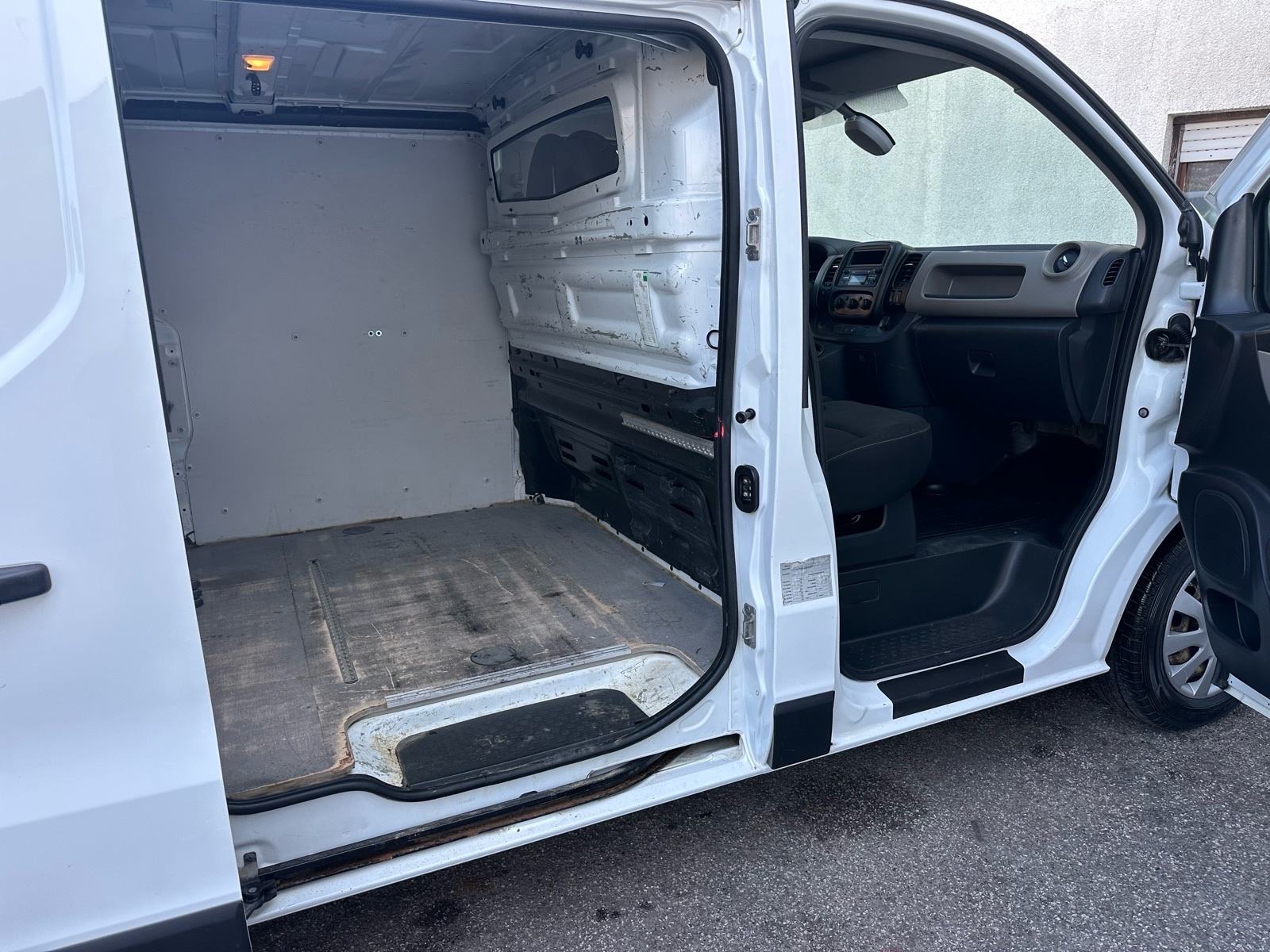 Renault Trafic 1,6 dCi ENERGY, fotografija 9
