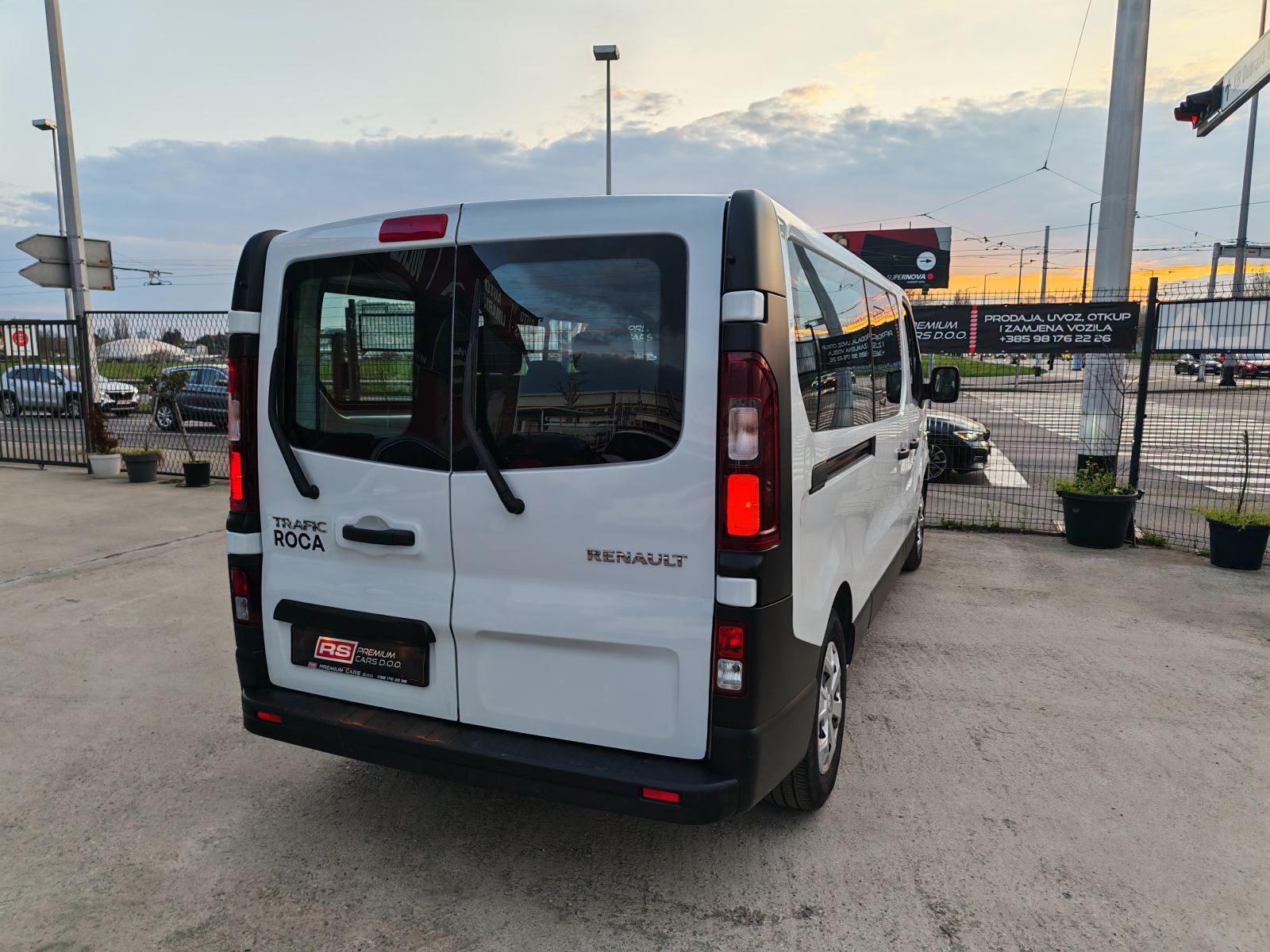 RENAULT TRAFIC 150 DCI GRAND 8+1, HR AUTO, LED, KLIMA, PDC, JAMSTVO 4G, fotografija 10