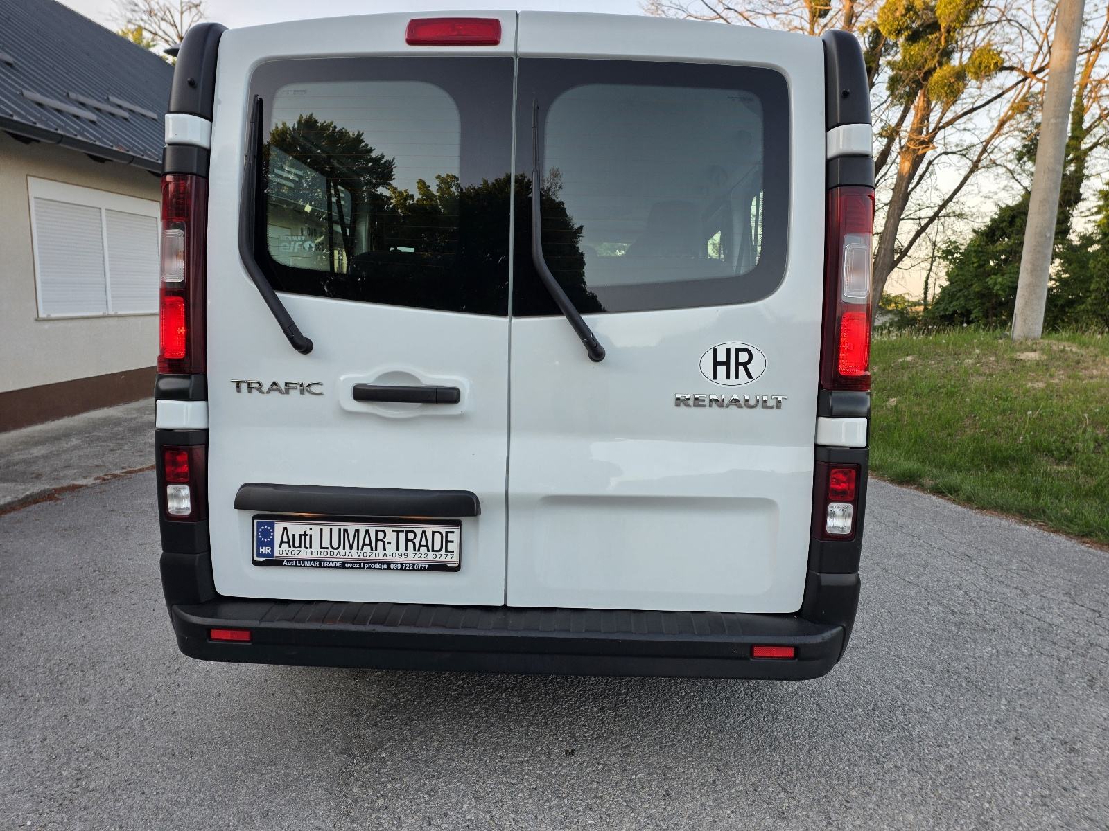 Renault Trafic 2.0 dci ,8+1 sj, Led, Klima, Hr auto, u pdv, fotografija 11