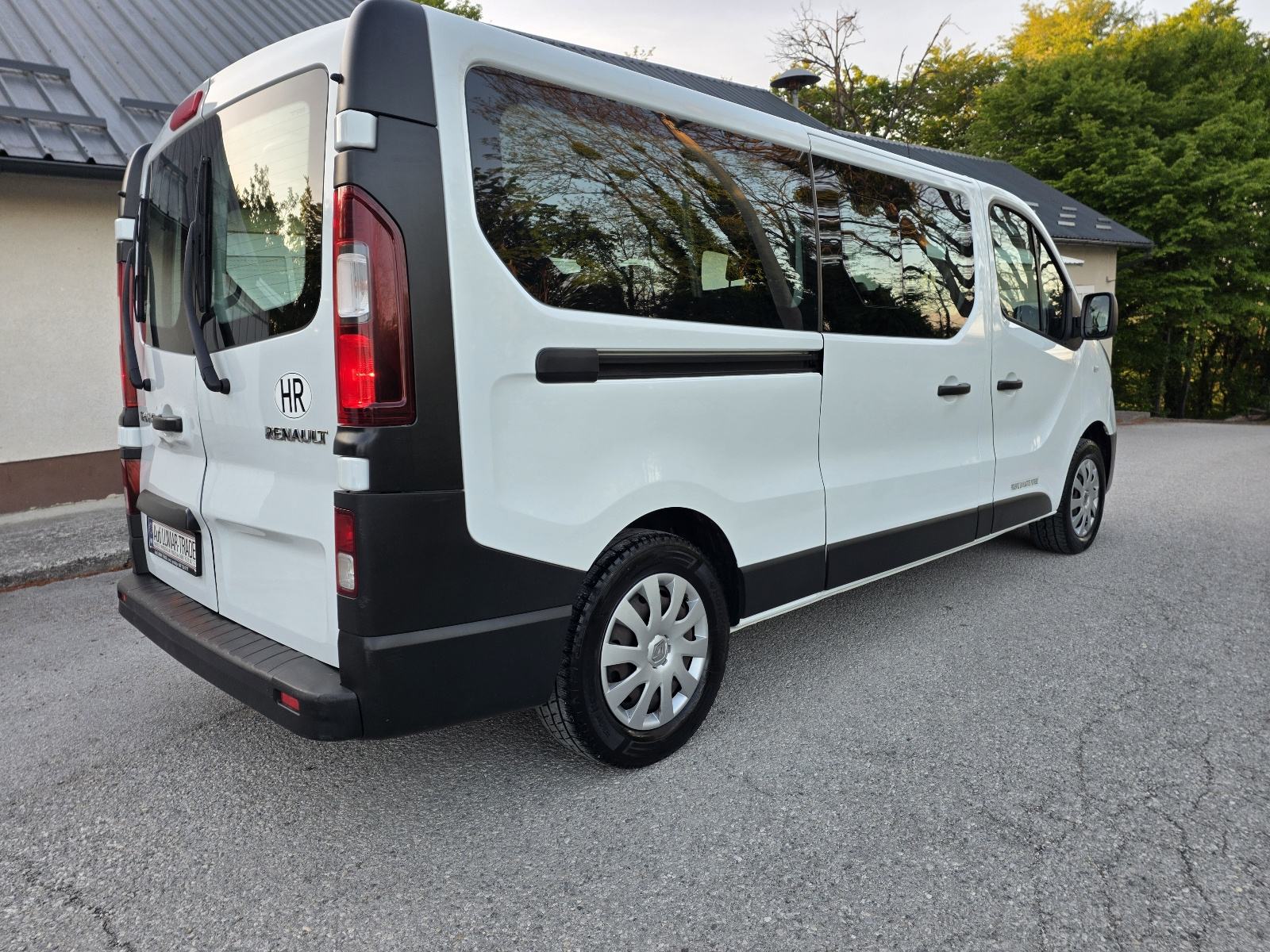 Renault Trafic 2.0 dci ,8+1 sj, Led, Klima, Hr auto, u pdv, fotografija 12