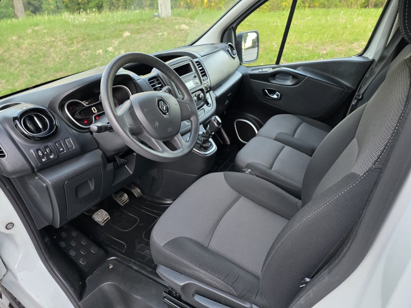 Renault Trafic 2.0 dci ,8+1 sj, Led, Klima, Hr auto, u pdv, fotografija 13