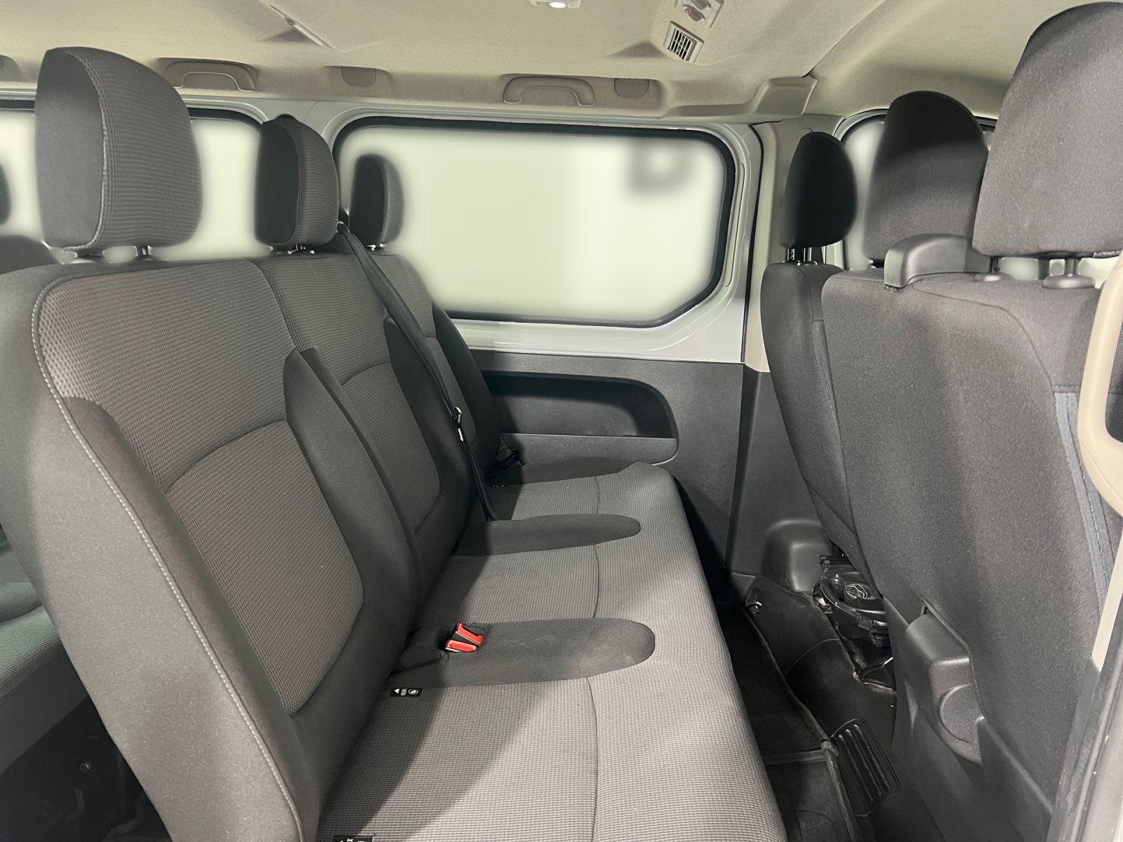 Renault Trafic 2.0 DCI GRAND EQUIL. - 3 godine jamstva, fotografija 19