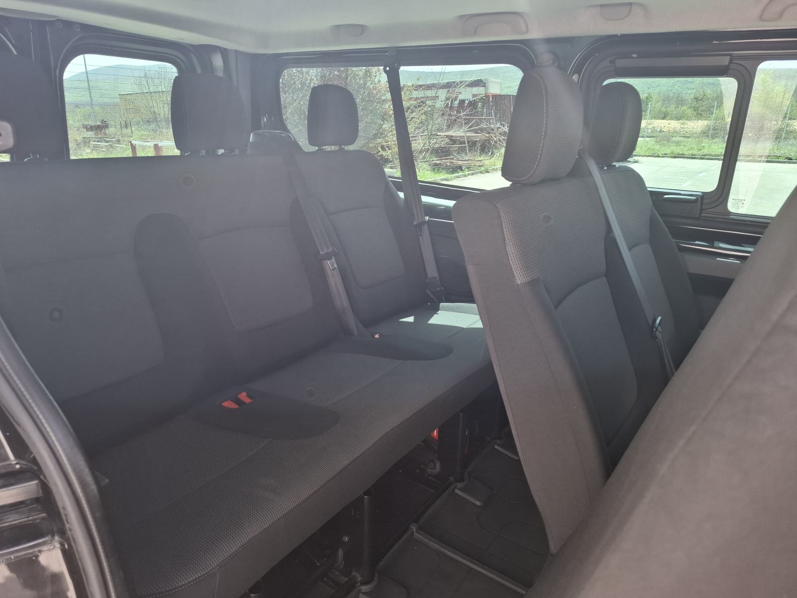 Renault Trafic 2,0 dCi, fotografija 2