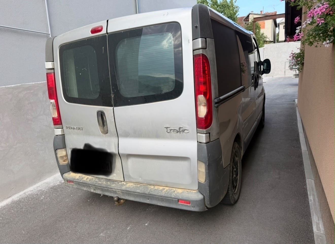 Renault Trafic 2,5 dCi, fotografija 2