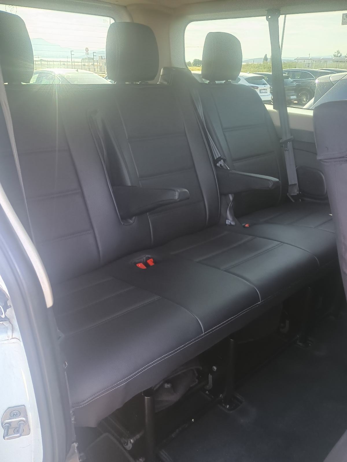 Renault Trafic dCi registriran godinu dana, fotografija 11