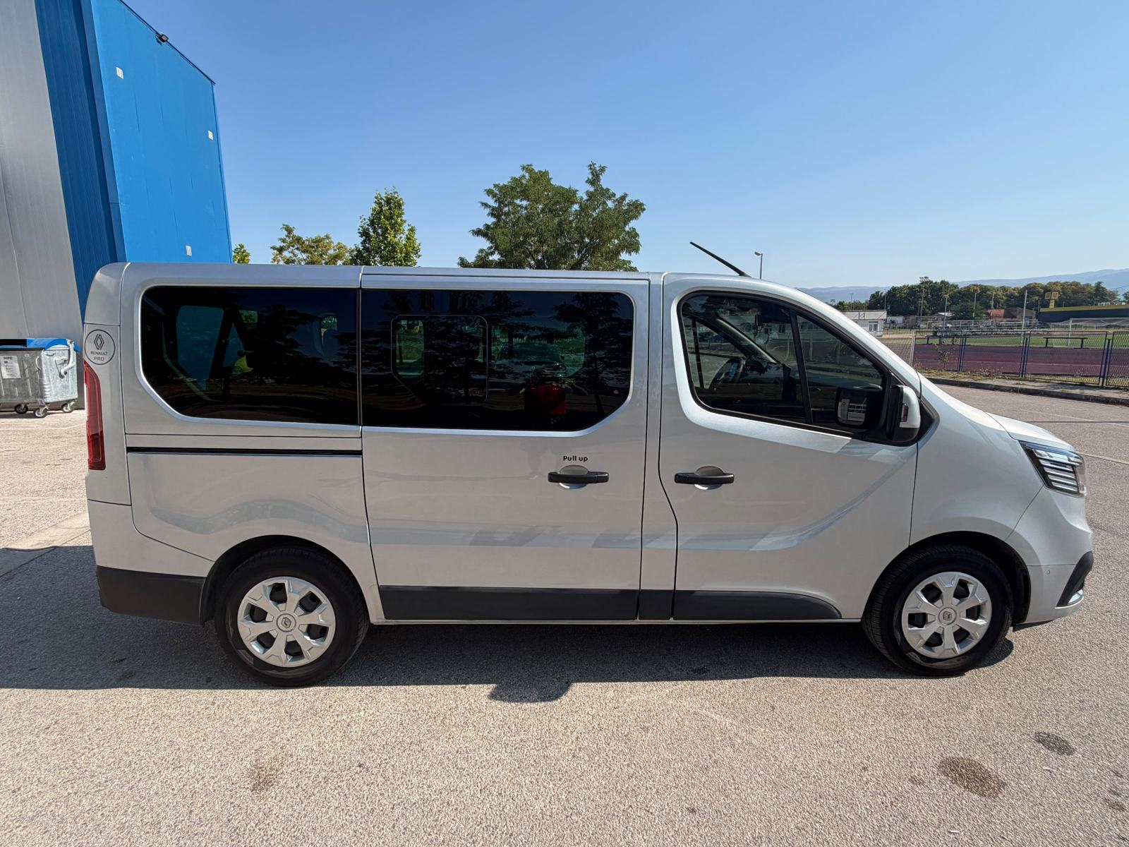 Renault Trafic 2.0dCi 8+1 2022g, fotografija 8
