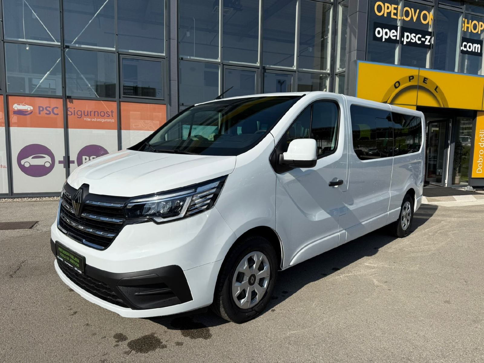 Renault Trafic Grand Intese 8+1 2.0 DCI 110kW - Provjerena rabljena v, fotografija 1