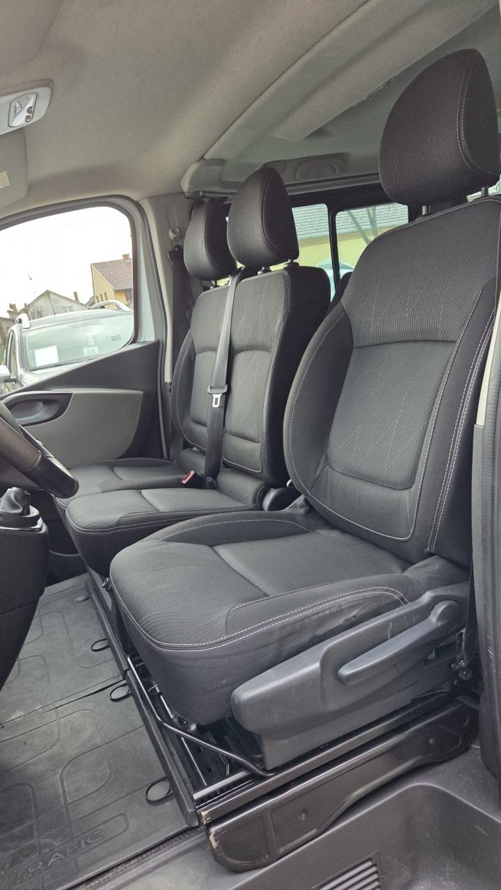 Renault Trafic GRAND PASSENGER 1.6 DCI 120, fotografija 7