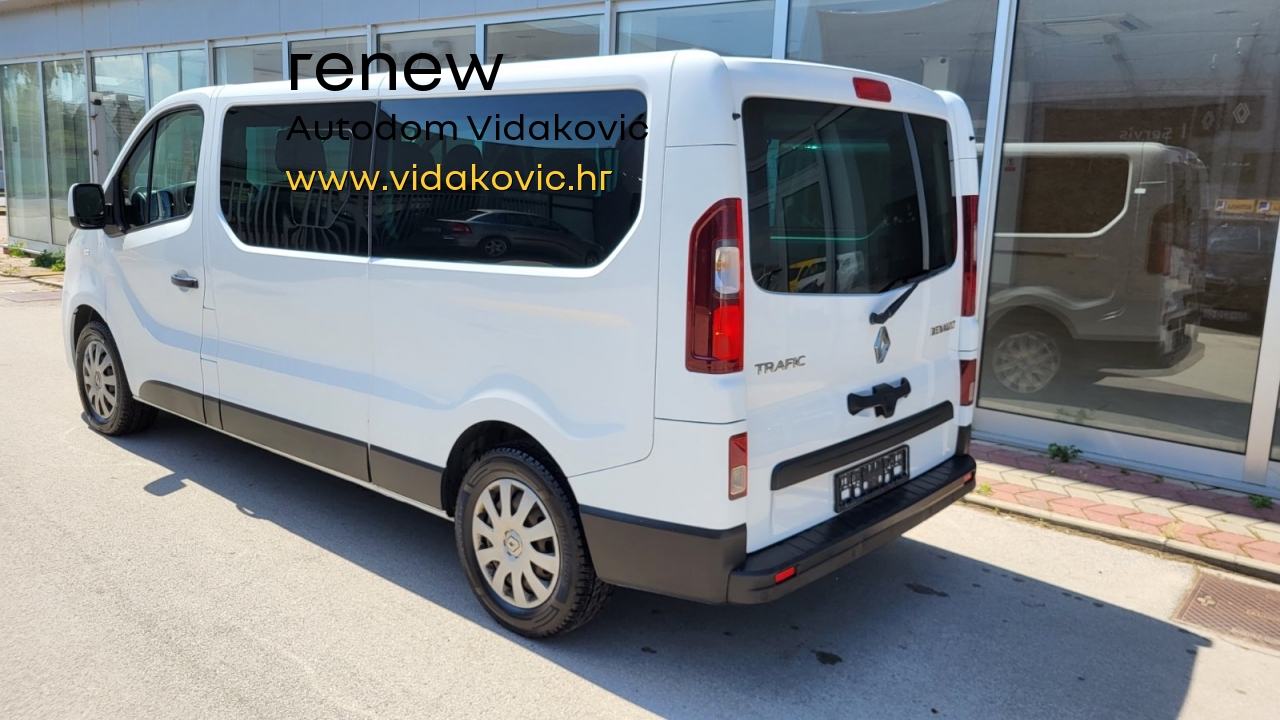 Renault Trafic Passenger 2,0 dCi 120 Dynamique, fotografija 2
