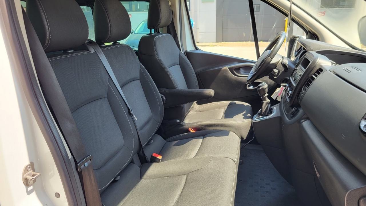 Renault Trafic Passenger 2,0 dCi 120 Dynamique, fotografija 8