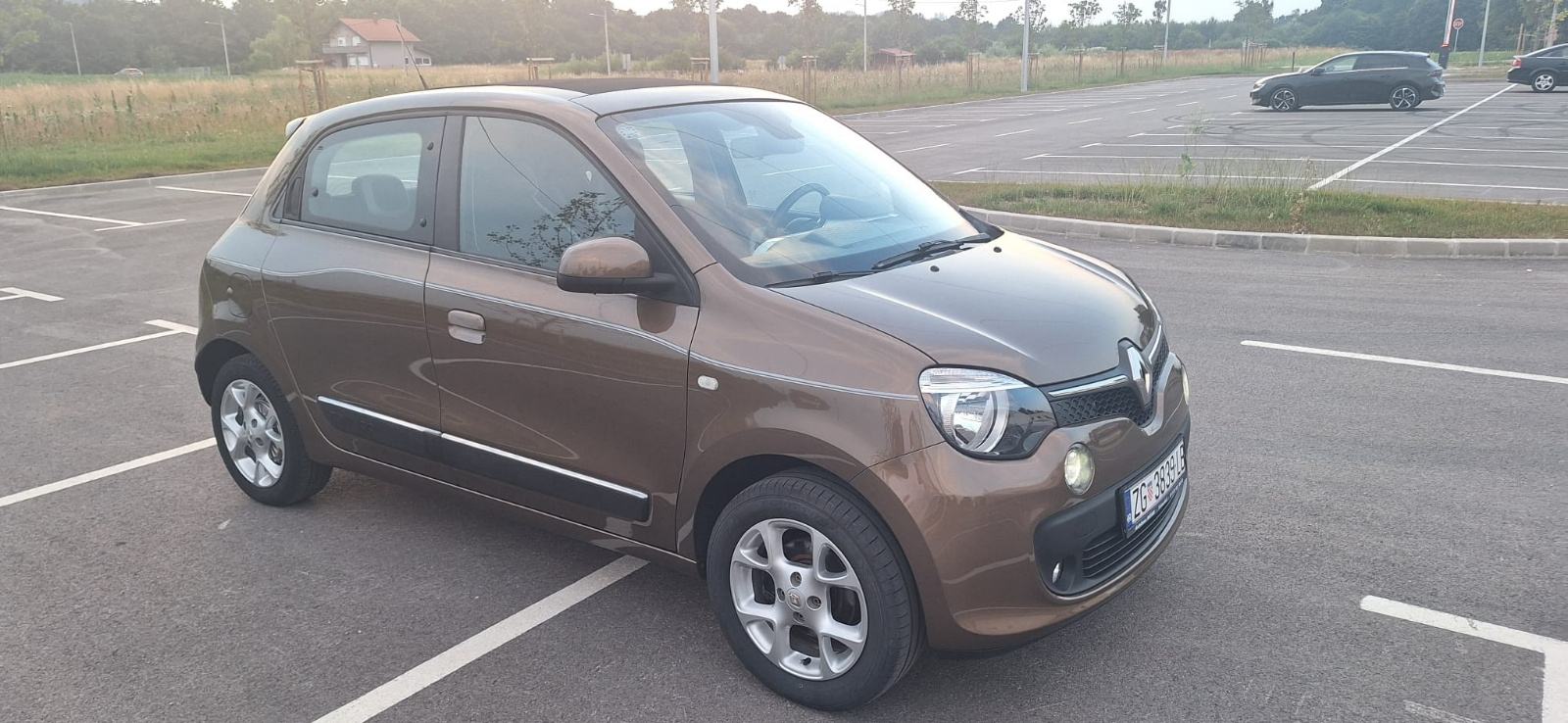 Renault Twingo 0.9 Tce 90 ks CABRIO/POMIČNI KROV 96.000 km reg. 06/27, pogled izvana - slika 3