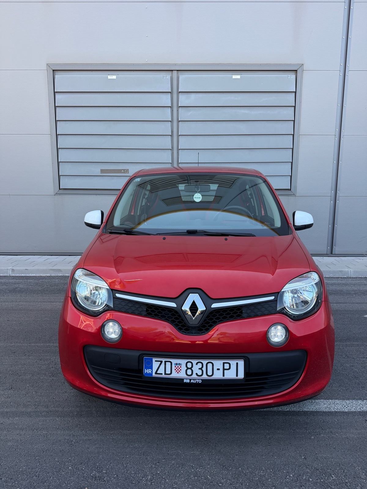 *RENAULT TWINGO 1.0* *92TKM* *HR VOZILO*, fotografija 3