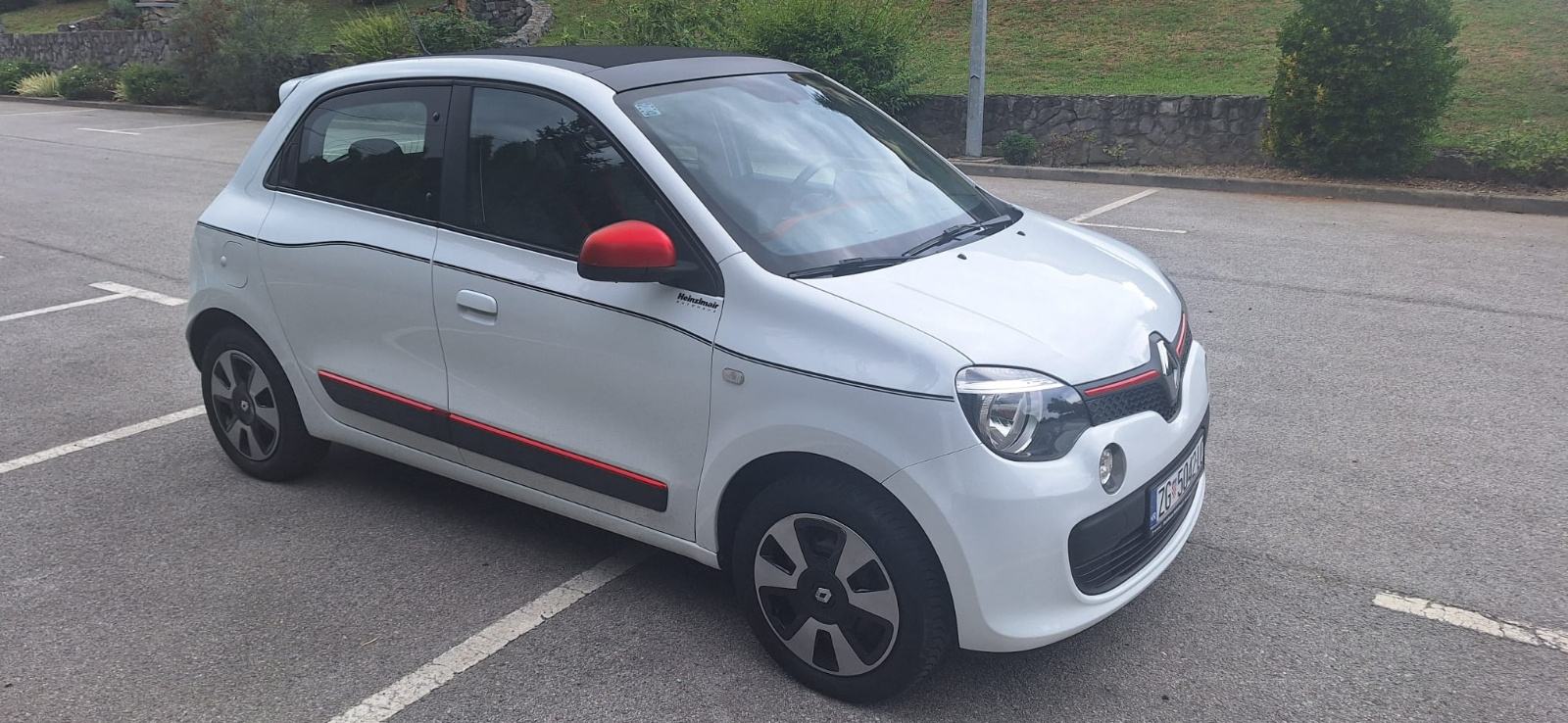 Renault Twingo 1.0 CABRIO-POMIČNI KROV 72.000 km OVL. SERVIS REG 1 GOD, fotografija 4