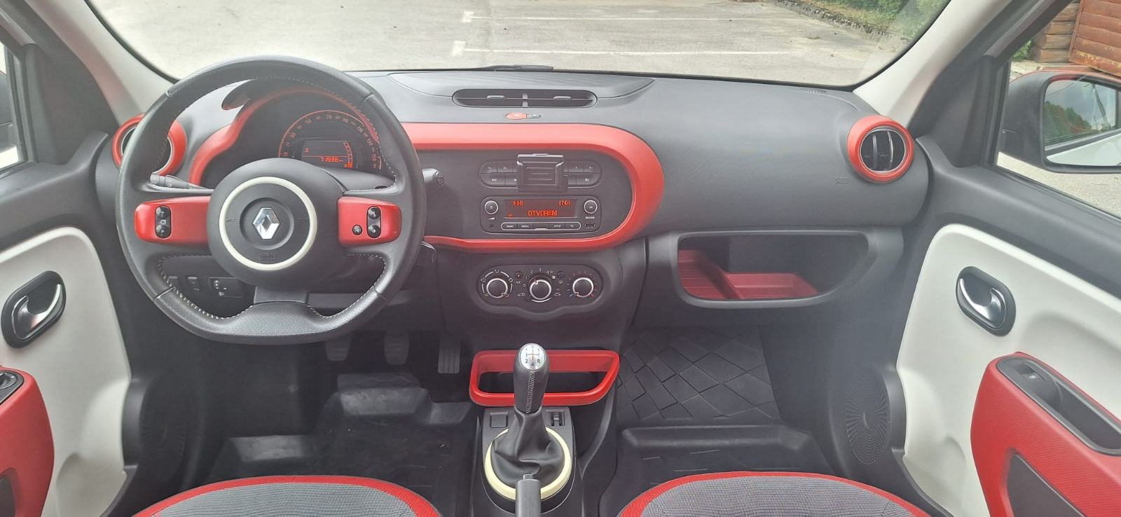 Renault Twingo 1.0 CABRIO-POMIČNI KROV 72.000 km OVL. SERVIS REG 1 GOD, fotografija 11