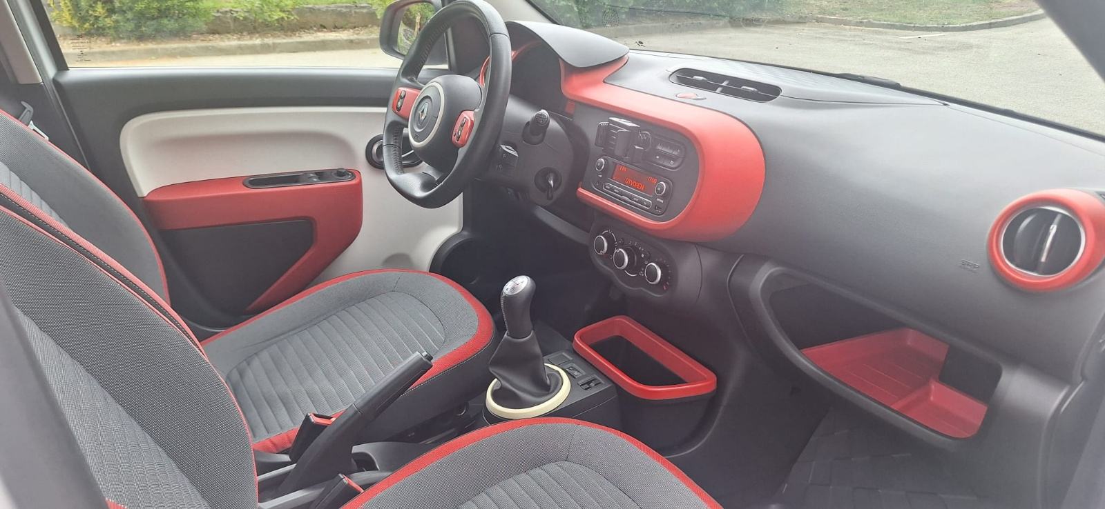 Renault Twingo 1.0 CABRIO-POMIČNI KROV 72.000 km OVL. SERVIS REG 1 GOD, fotografija 10
