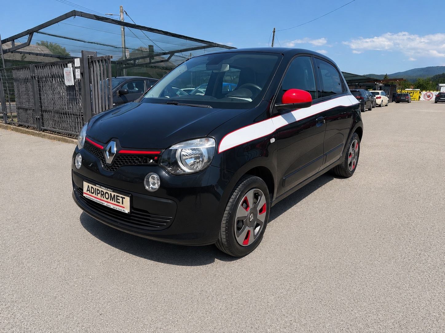 Renault Twingo 1.0 DYNAMIQ / REG 1 GOD !! JAMSTVO 12 MJ !!, fotografija 2