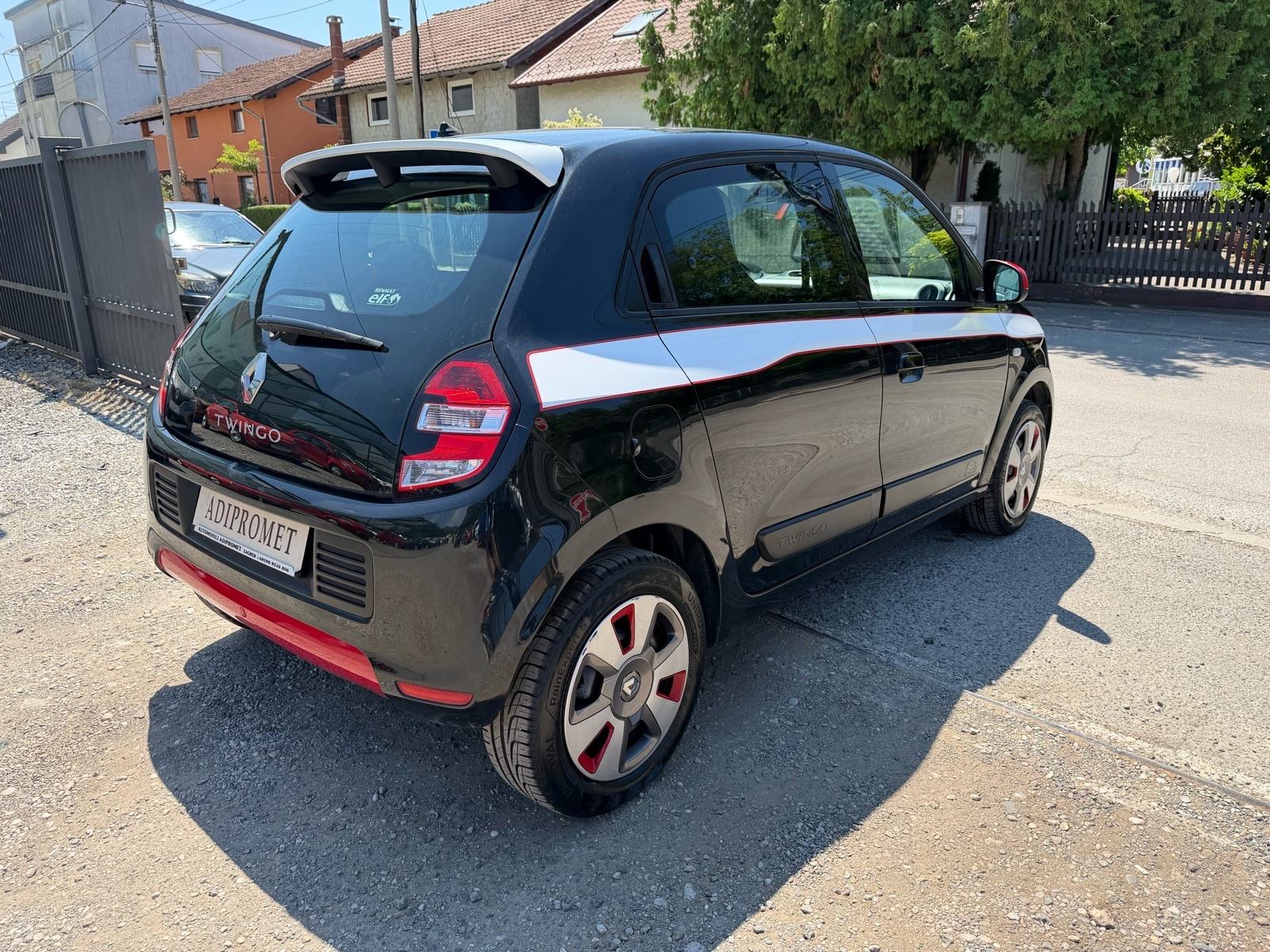 Renault Twingo 1.0 DYNAMIQ / REG 1 GOD !! JAMSTVO 12 MJ !!, fotografija 8