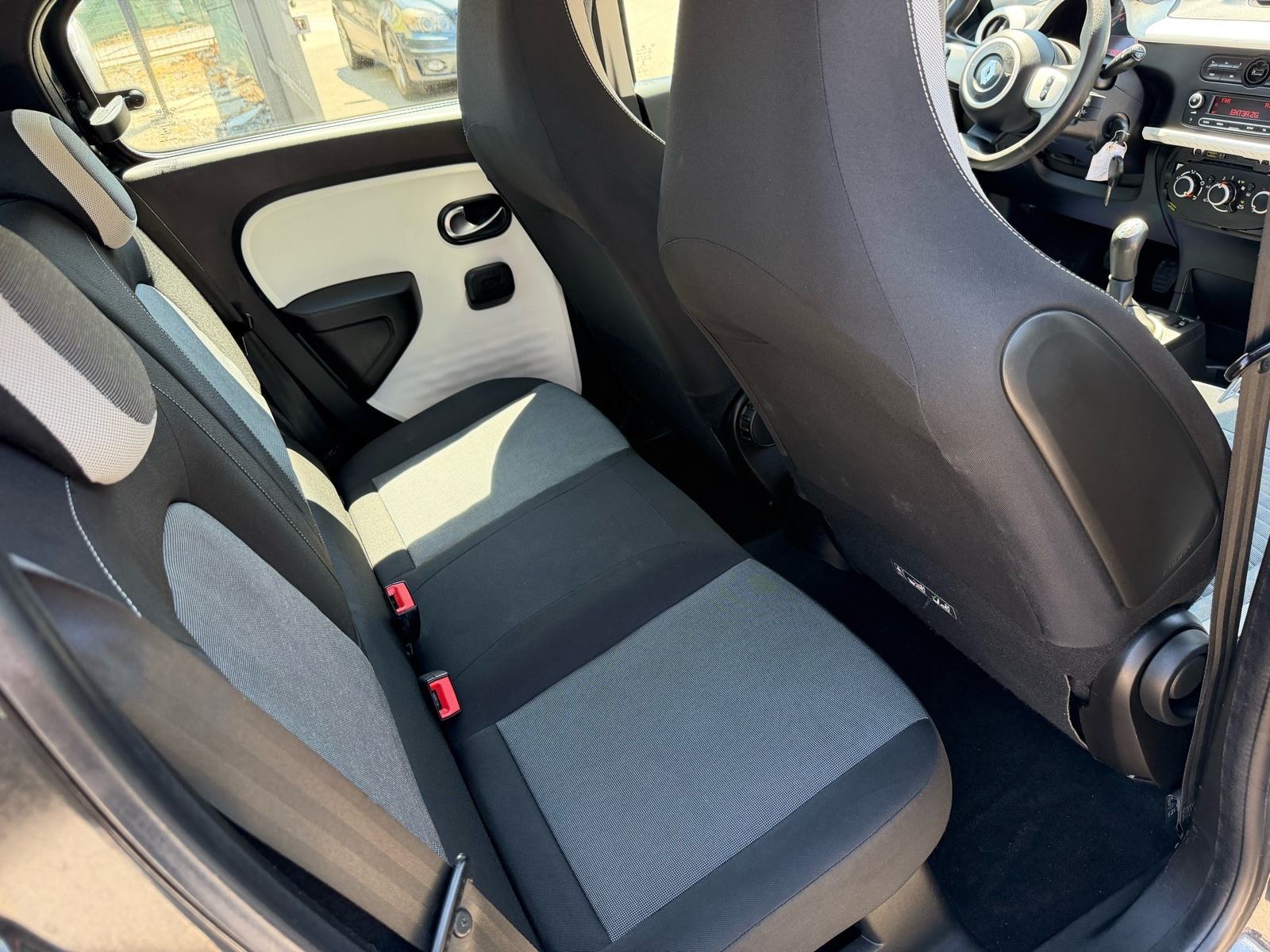 Renault Twingo 1.0 DYNAMIQ / REG 1 GOD !! JAMSTVO 12 MJ !!, fotografija 16