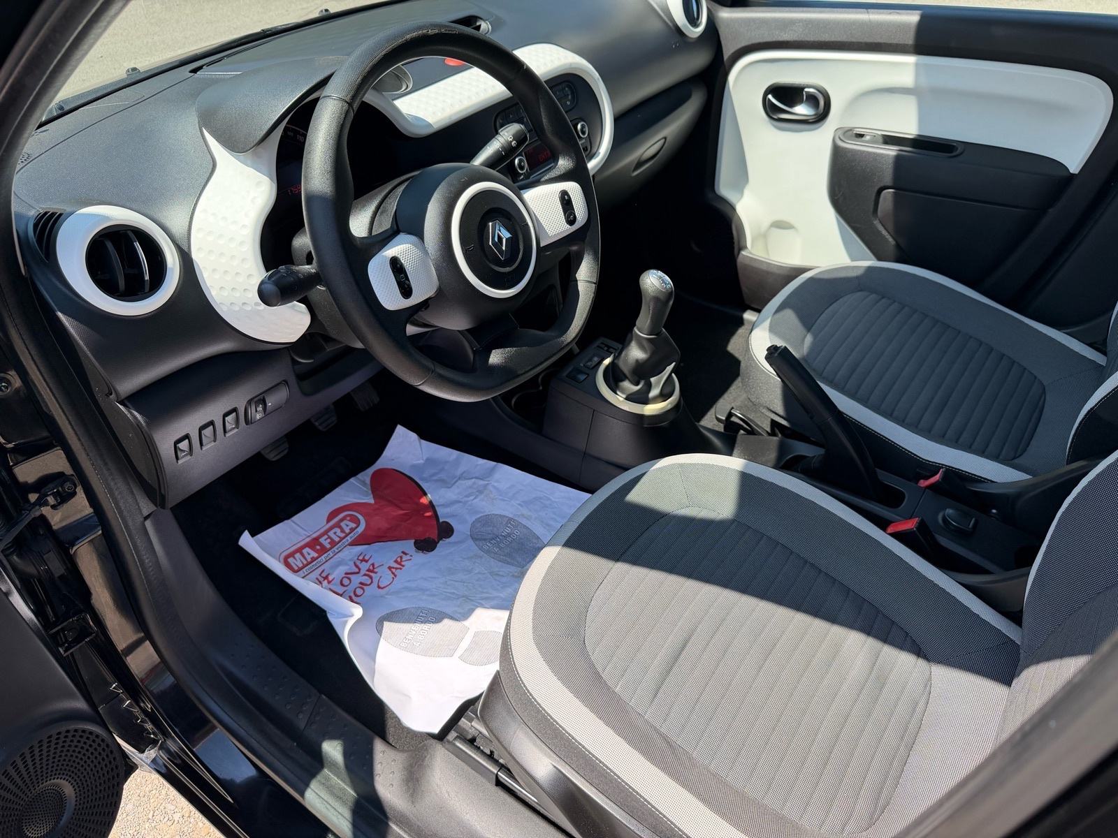 Renault Twingo 1.0 DYNAMIQ / REG 1 GOD !! JAMSTVO 12 MJ !!, fotografija 18