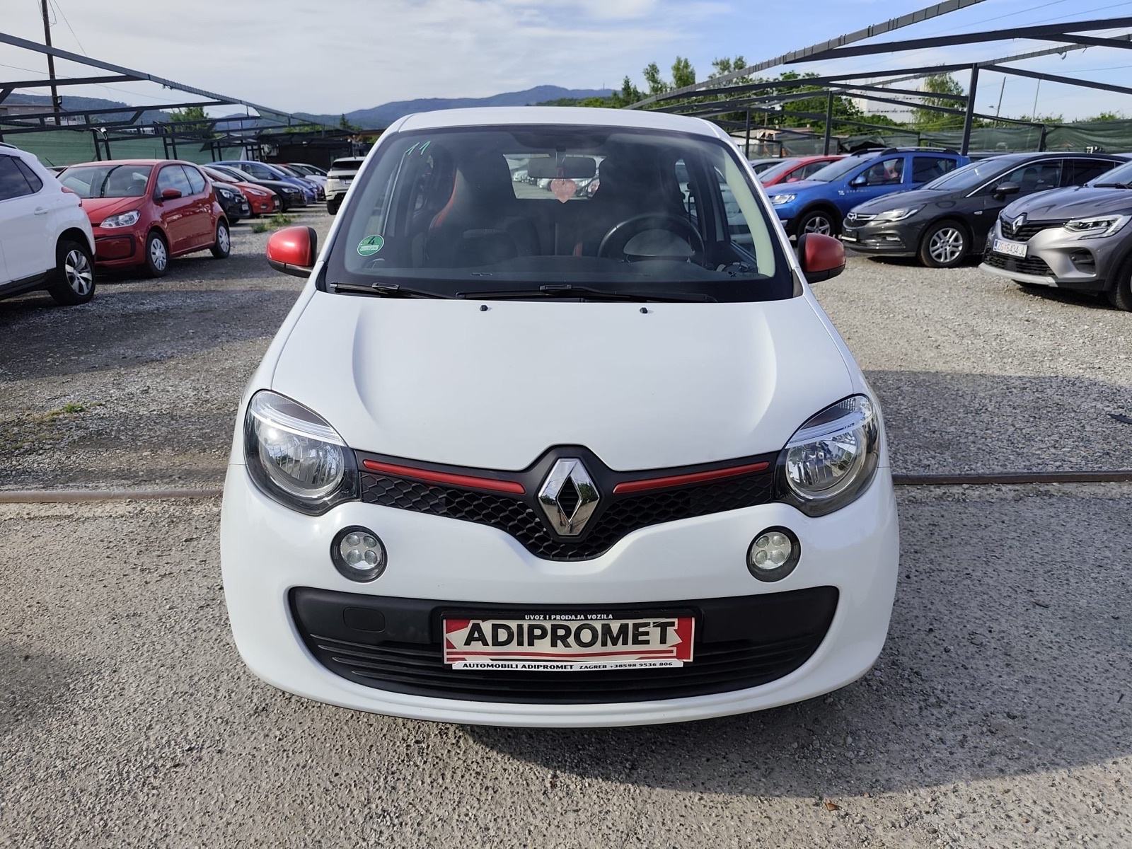 Renault Twingo 1.0 DYNAMIQ / REG 1 GOD !!, fotografija 2