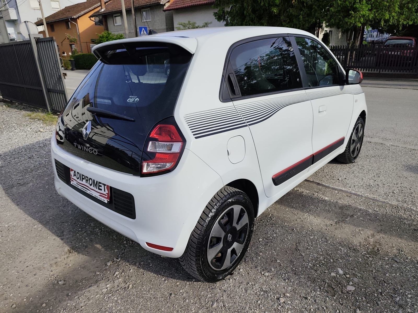Renault Twingo 1.0 DYNAMIQ / REG 1 GOD !!, fotografija 5