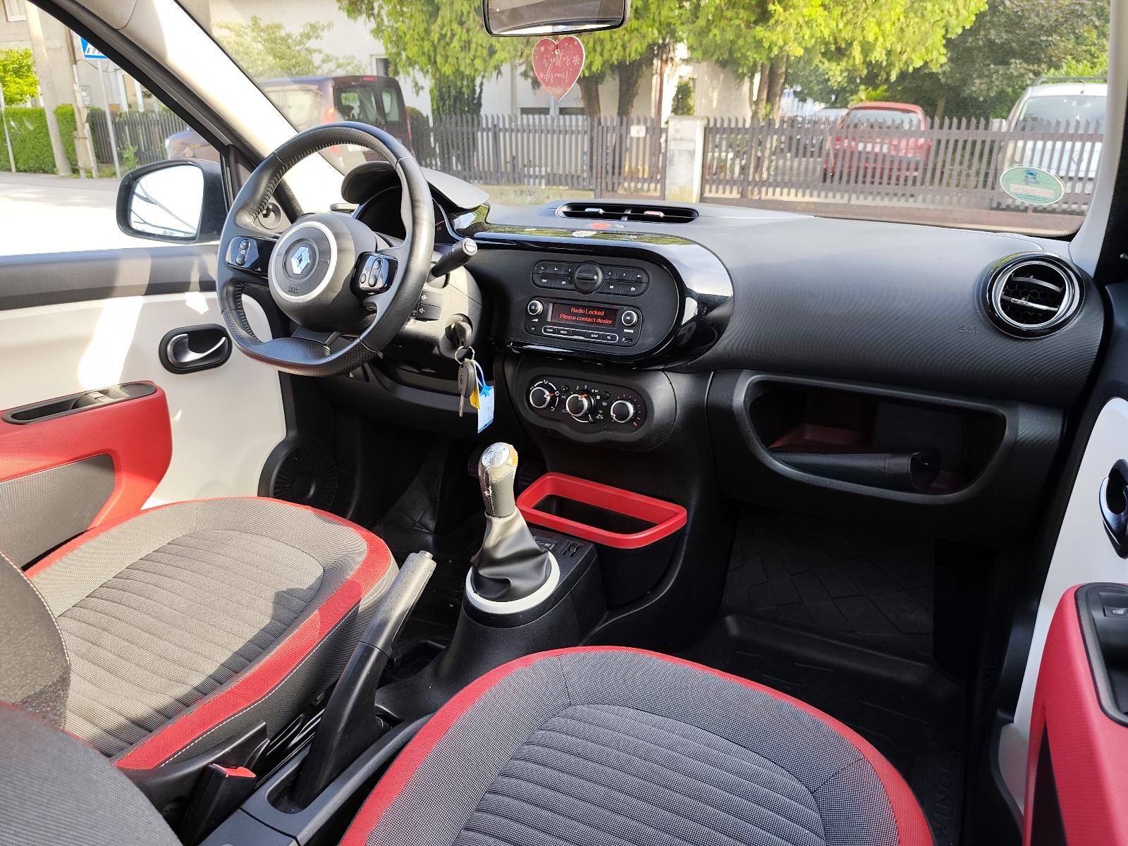 Renault Twingo 1.0 DYNAMIQ / REG 1 GOD !!, fotografija 9