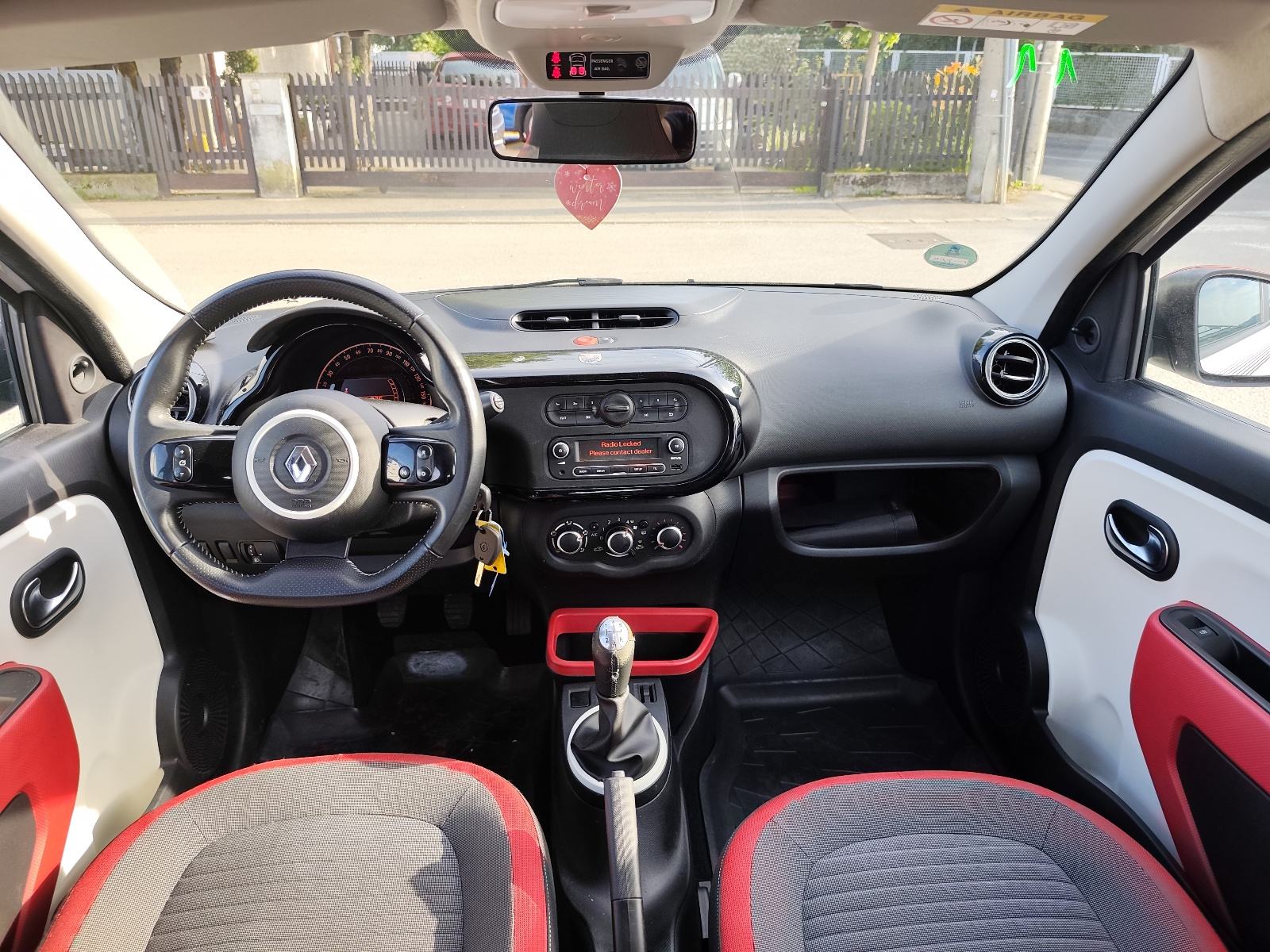 Renault Twingo 1.0 DYNAMIQ / REG 1 GOD !!, fotografija 14