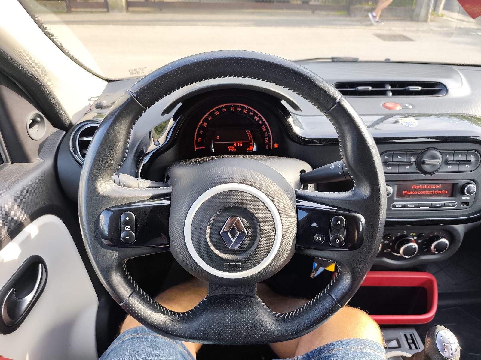 Renault Twingo 1.0 DYNAMIQ / REG 1 GOD !!, fotografija 20